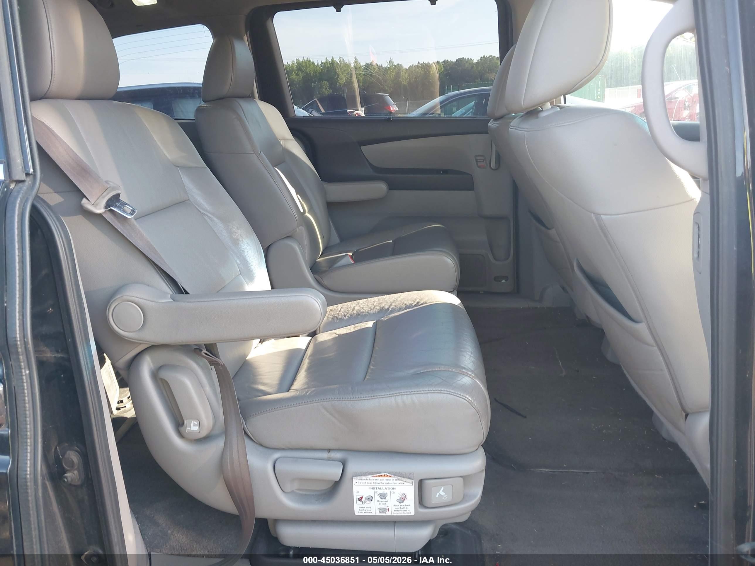 HONDA ODYSSEY image 8