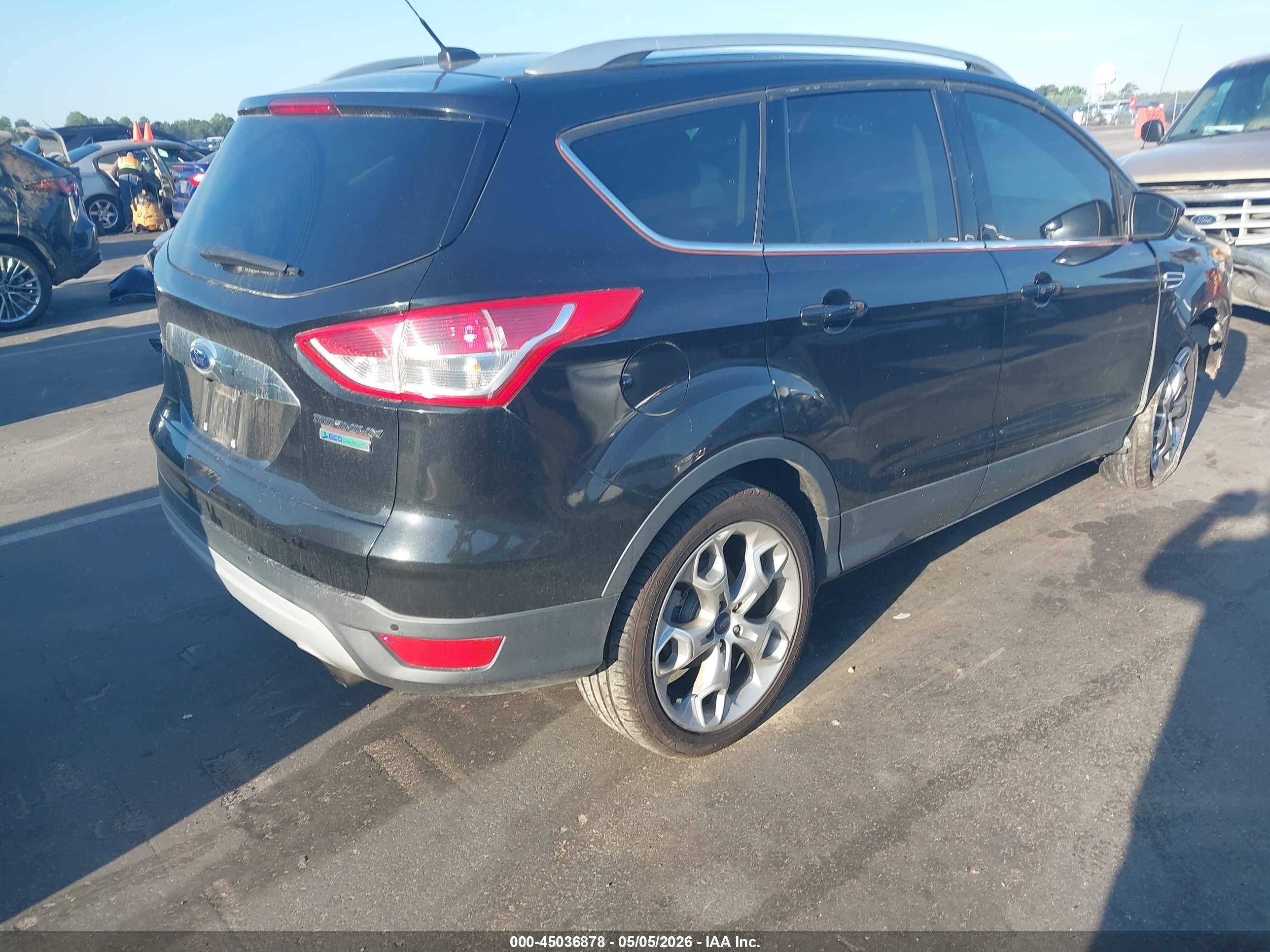 FORD ESCAPE image 4
