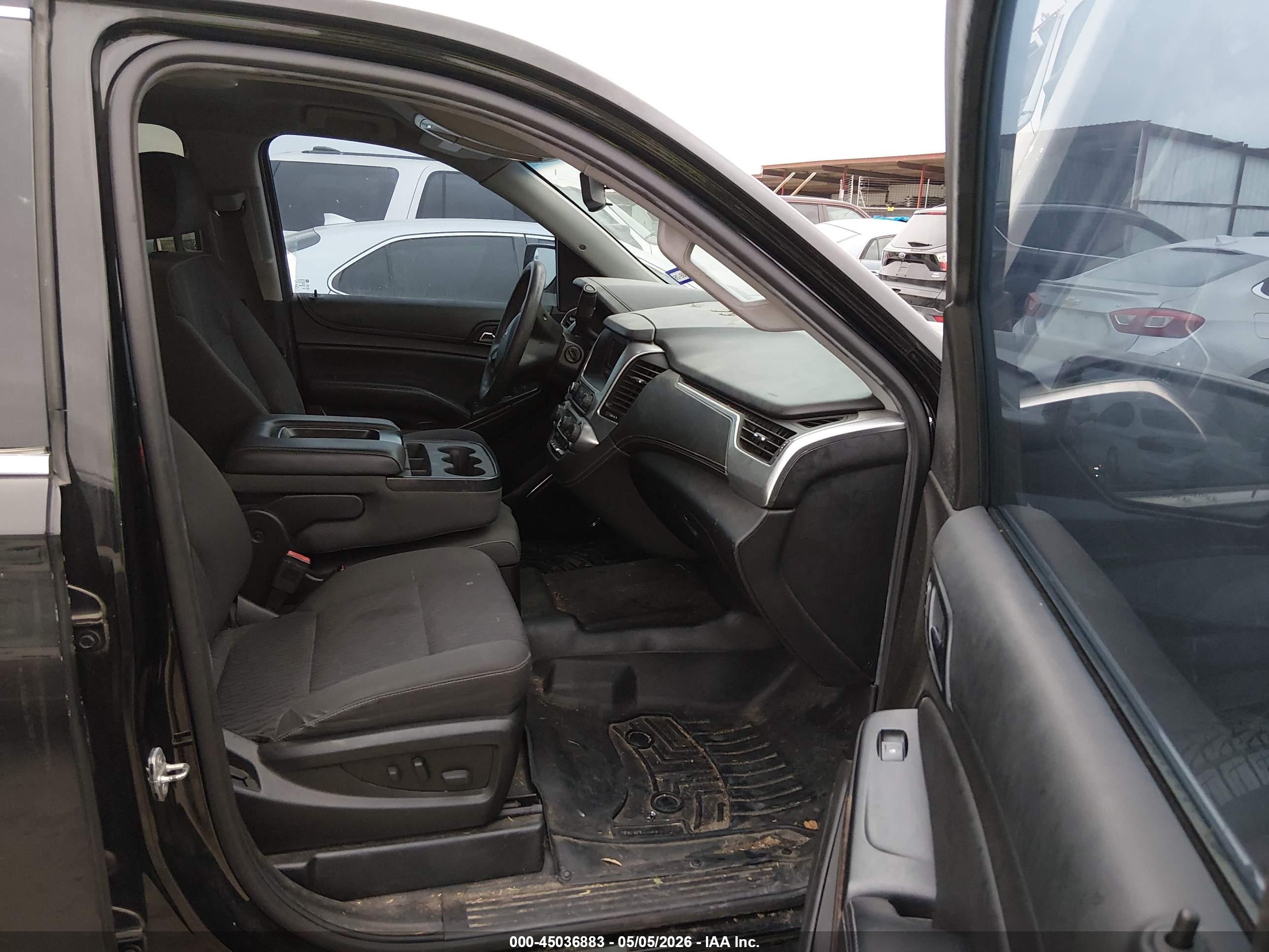 CHEVROLET TAHOE image 5