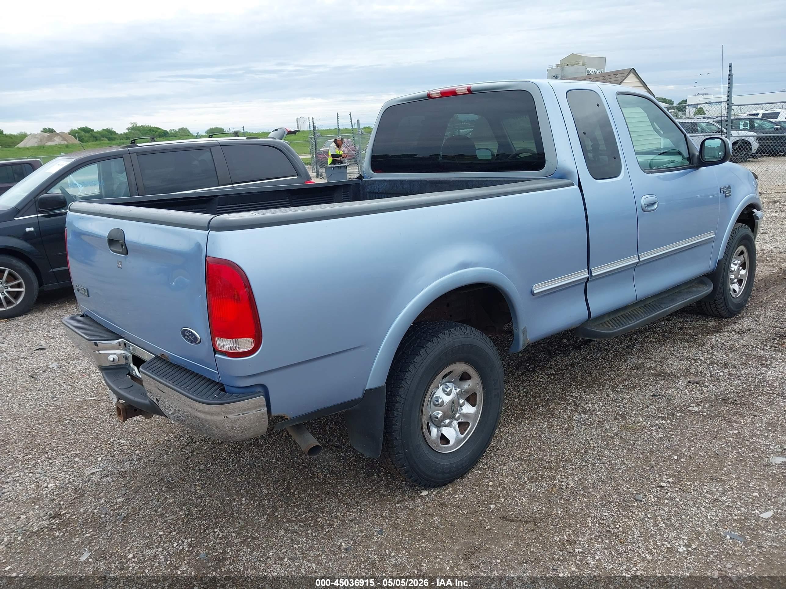 FORD F-250 image 4