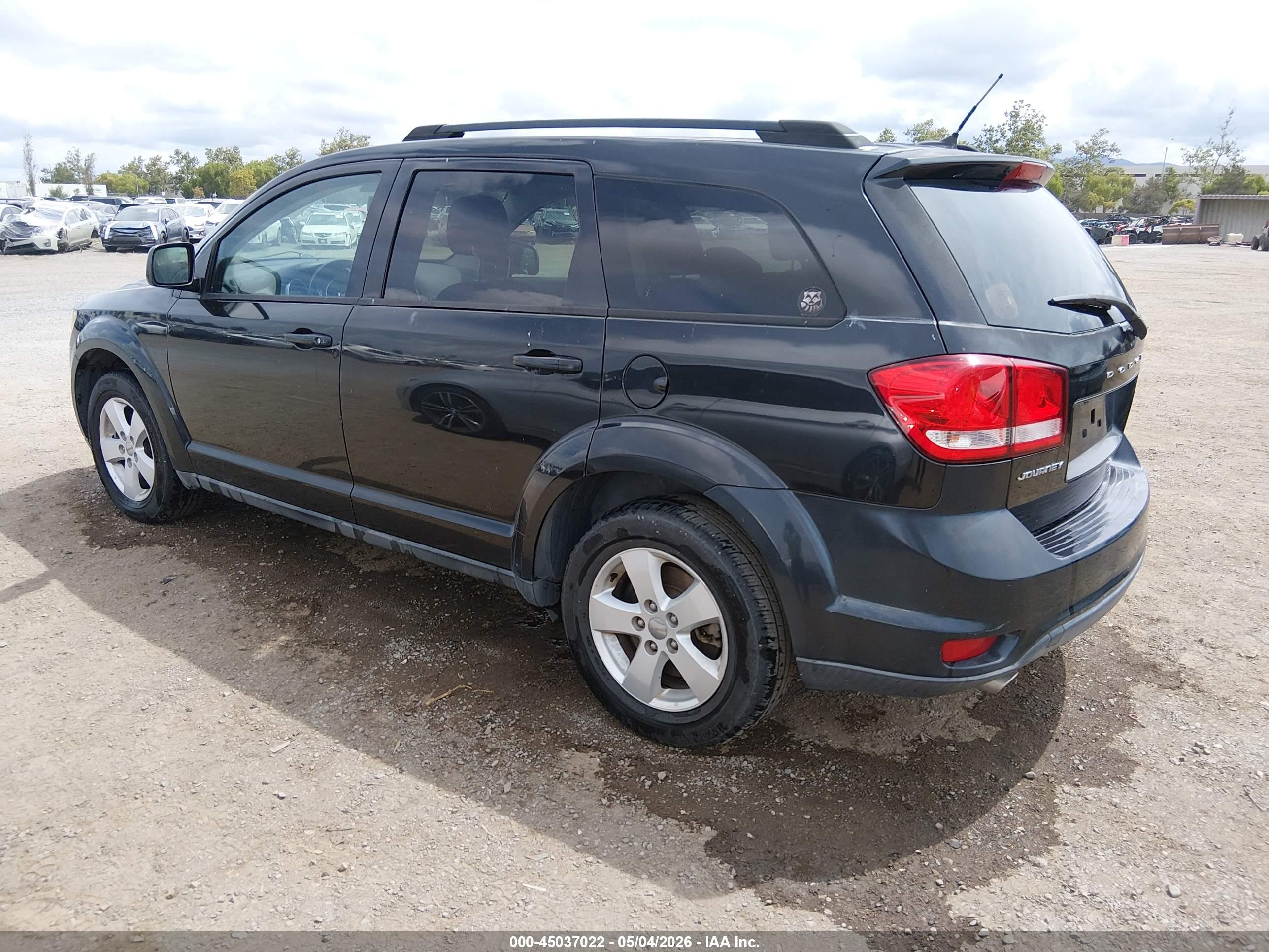 DODGE JOURNEY image 3