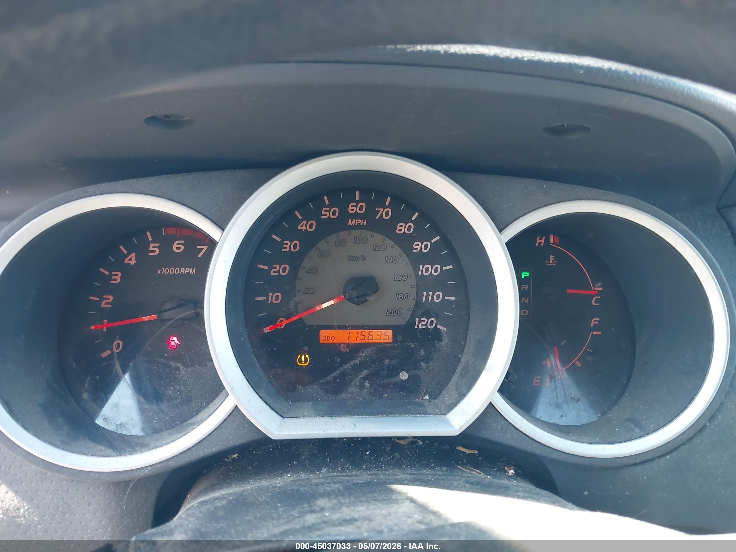 TOYOTA TACOMA image 7
