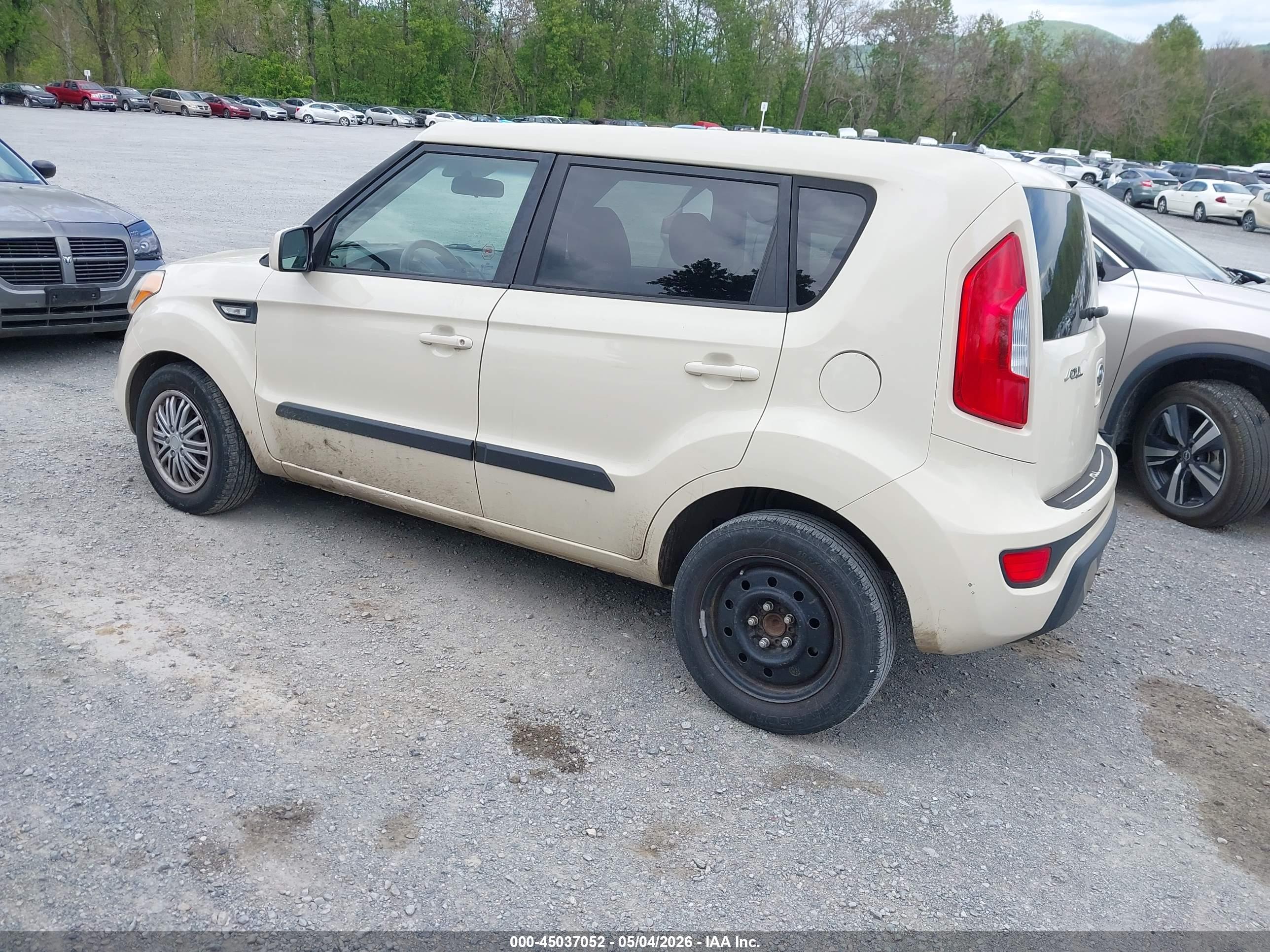 KIA SOUL image 3