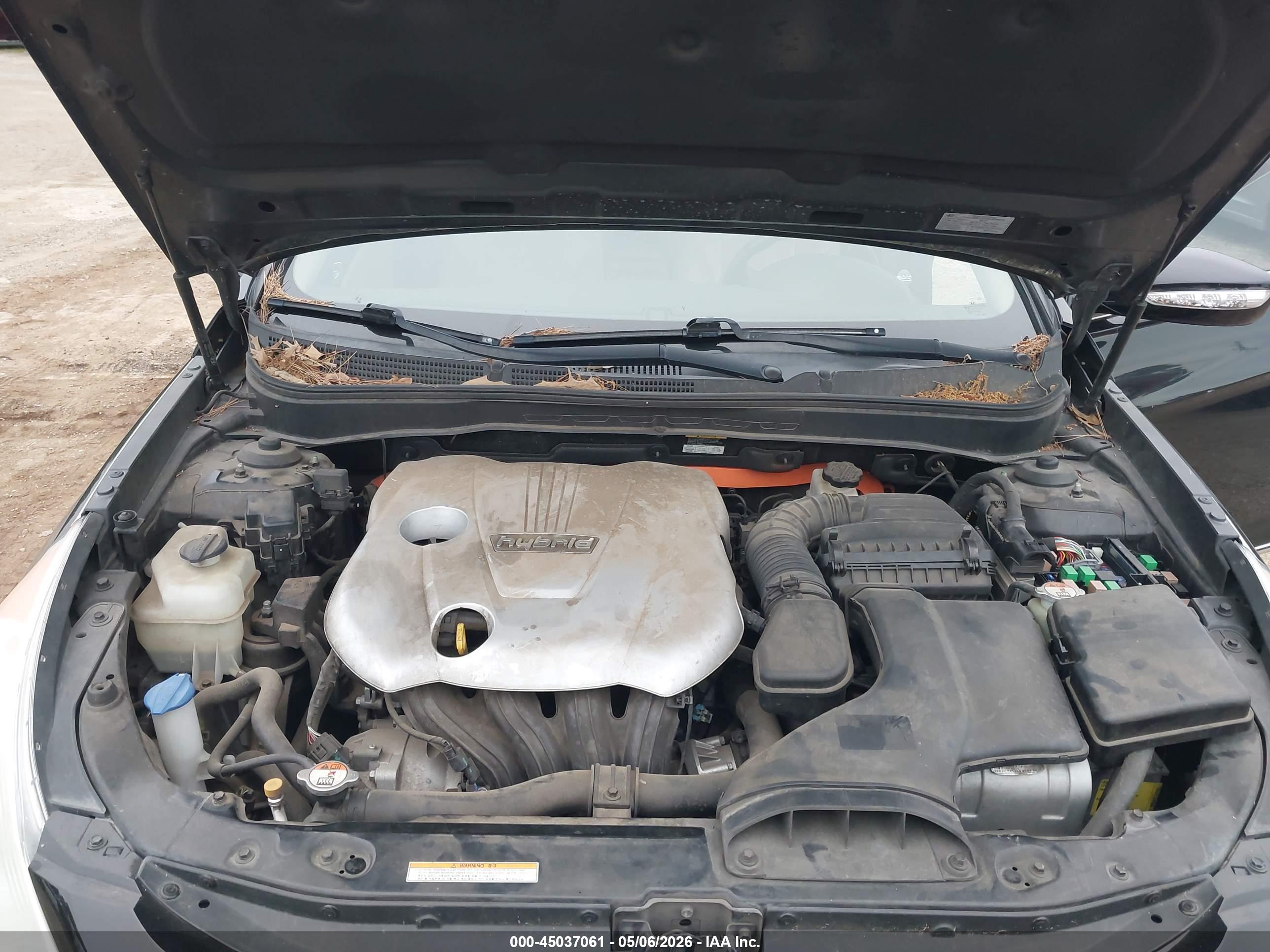 HYUNDAI SONATA image 10
