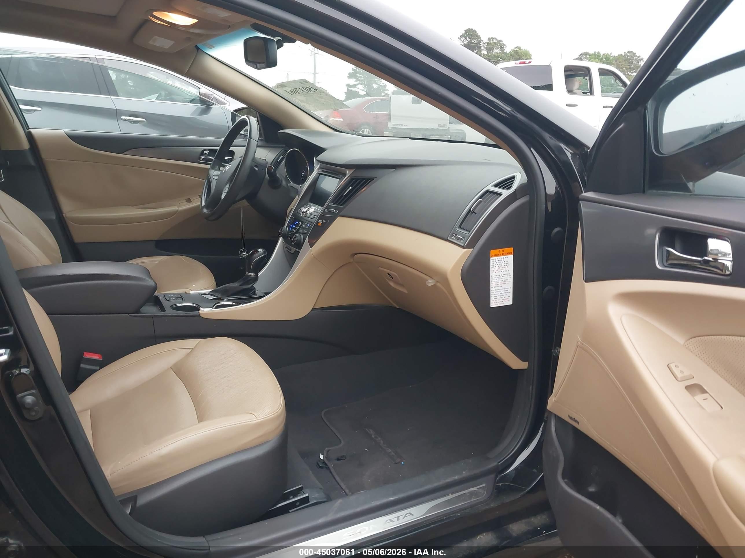 HYUNDAI SONATA image 5
