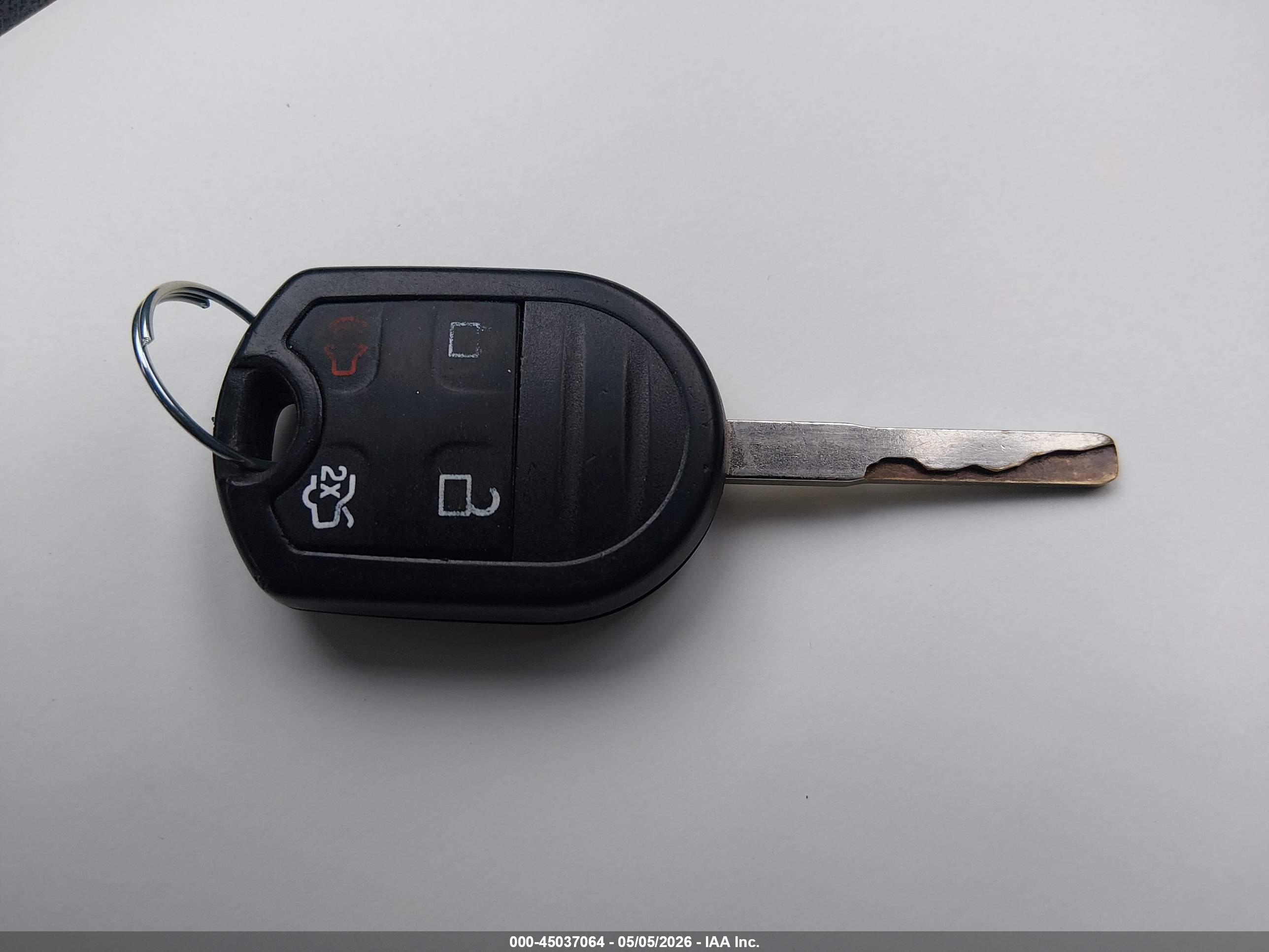 FORD ESCAPE image 11