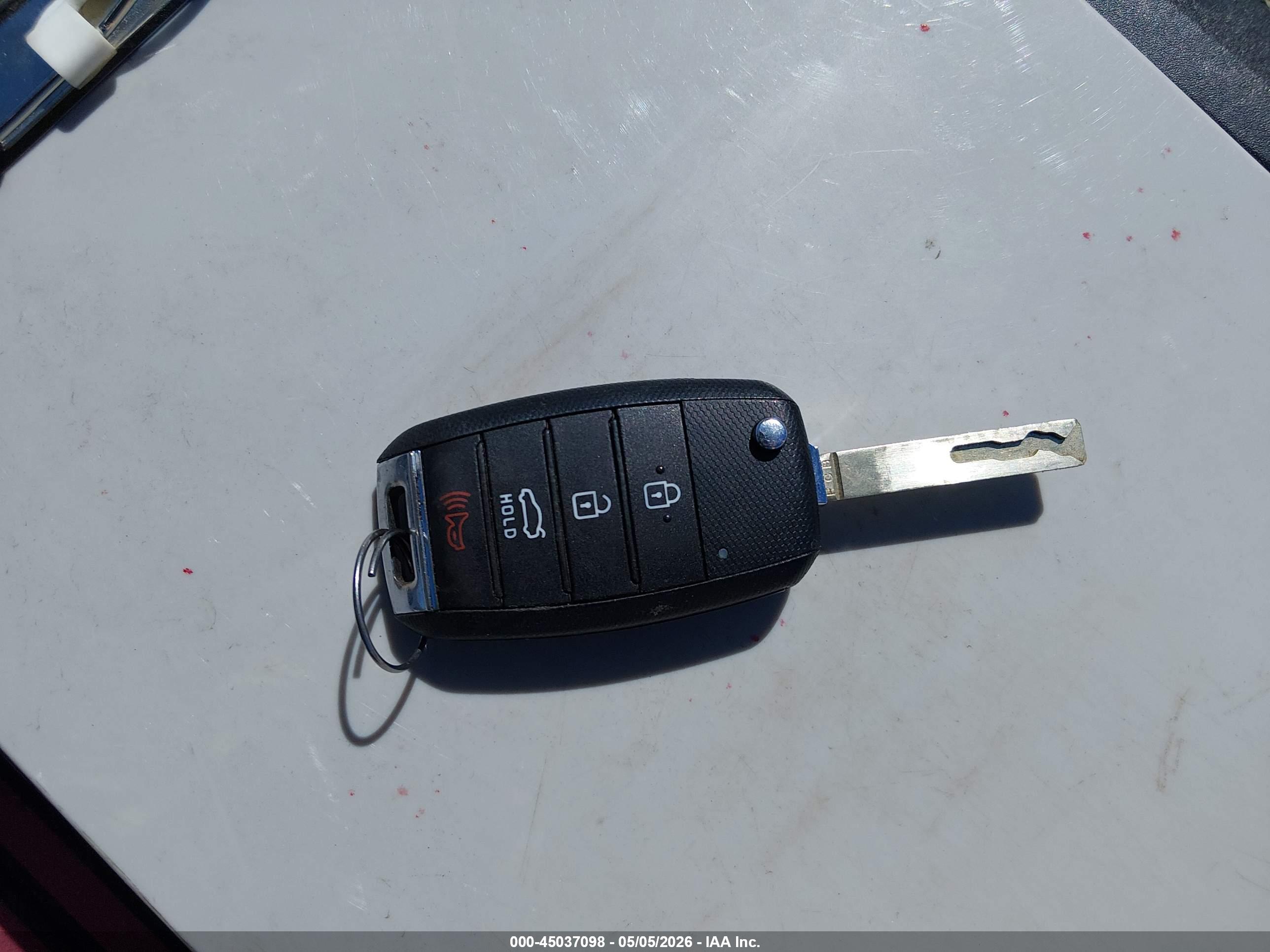 KIA RIO image 11