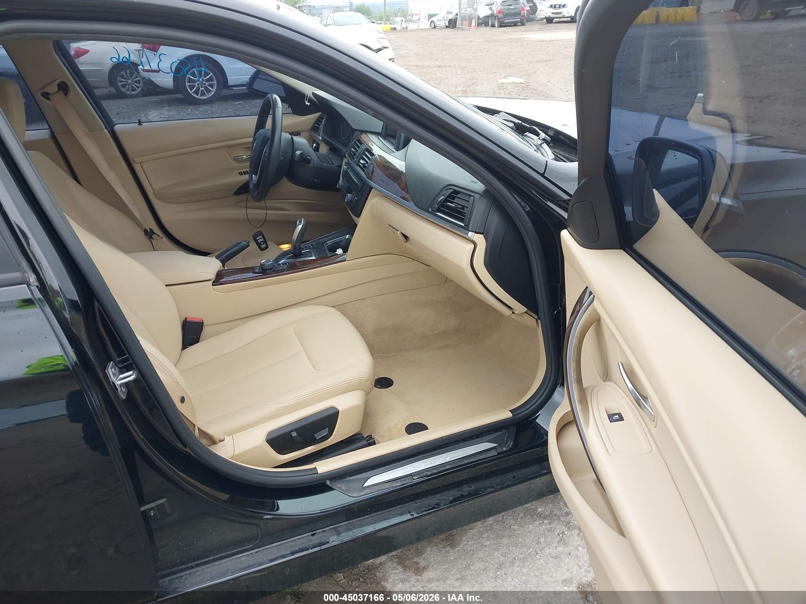 BMW 328I image 5