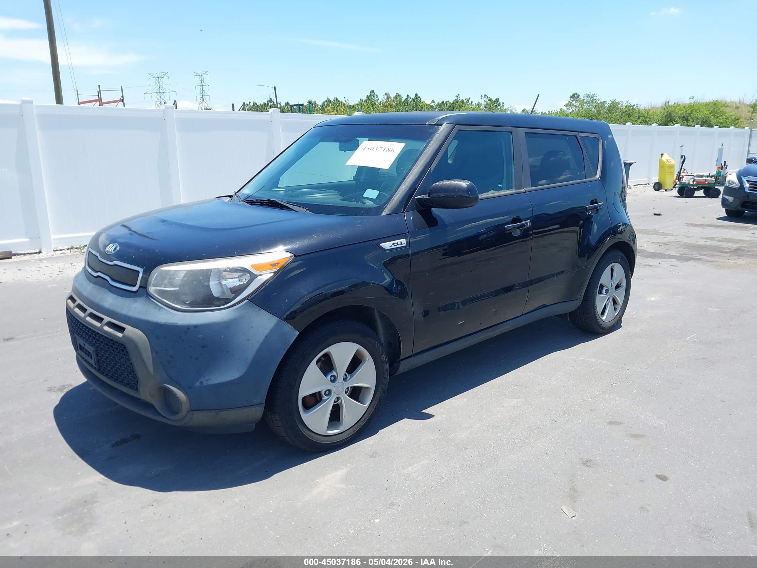 KIA SOUL image 2