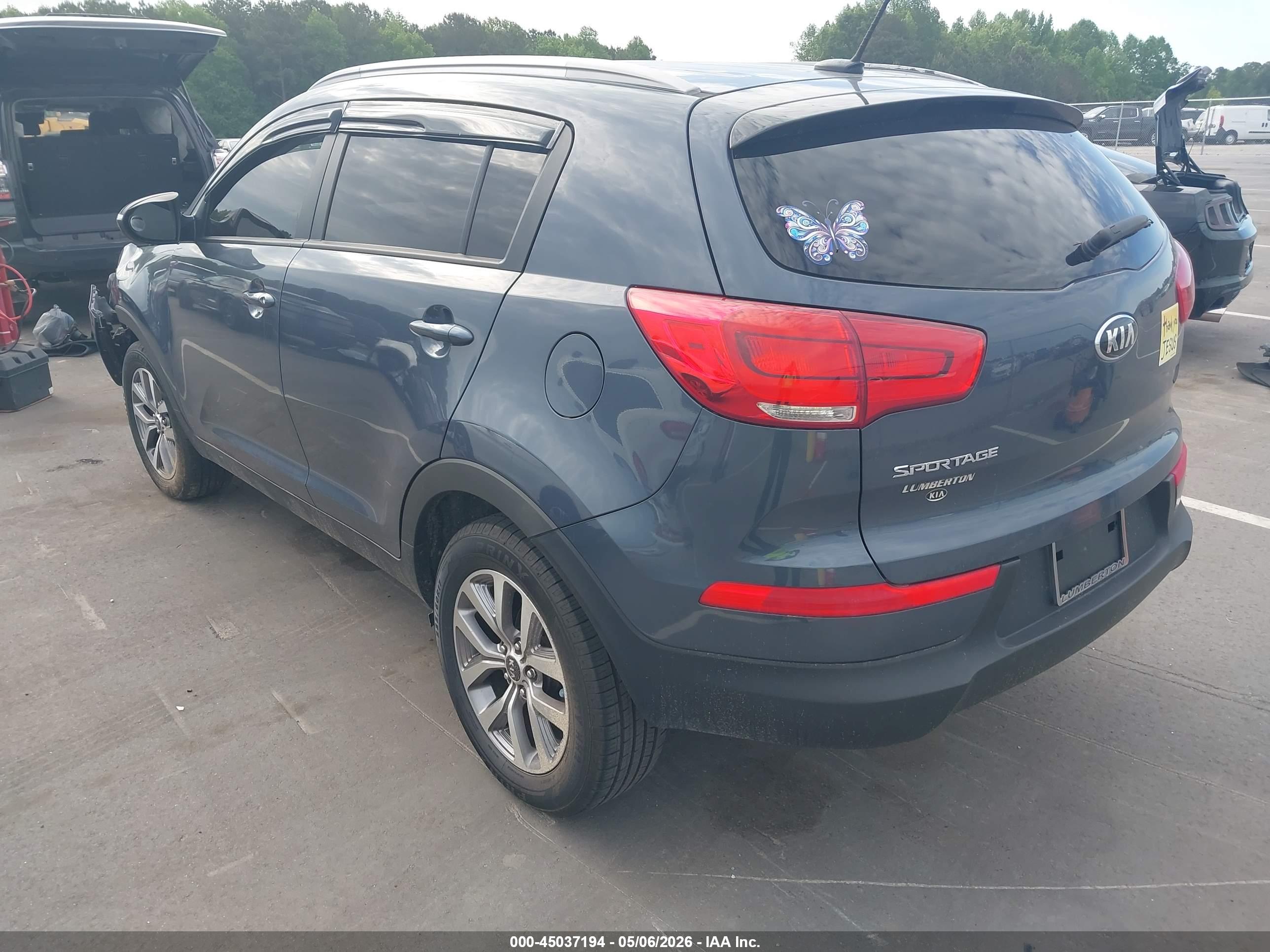 KIA SPORTAGE image 3