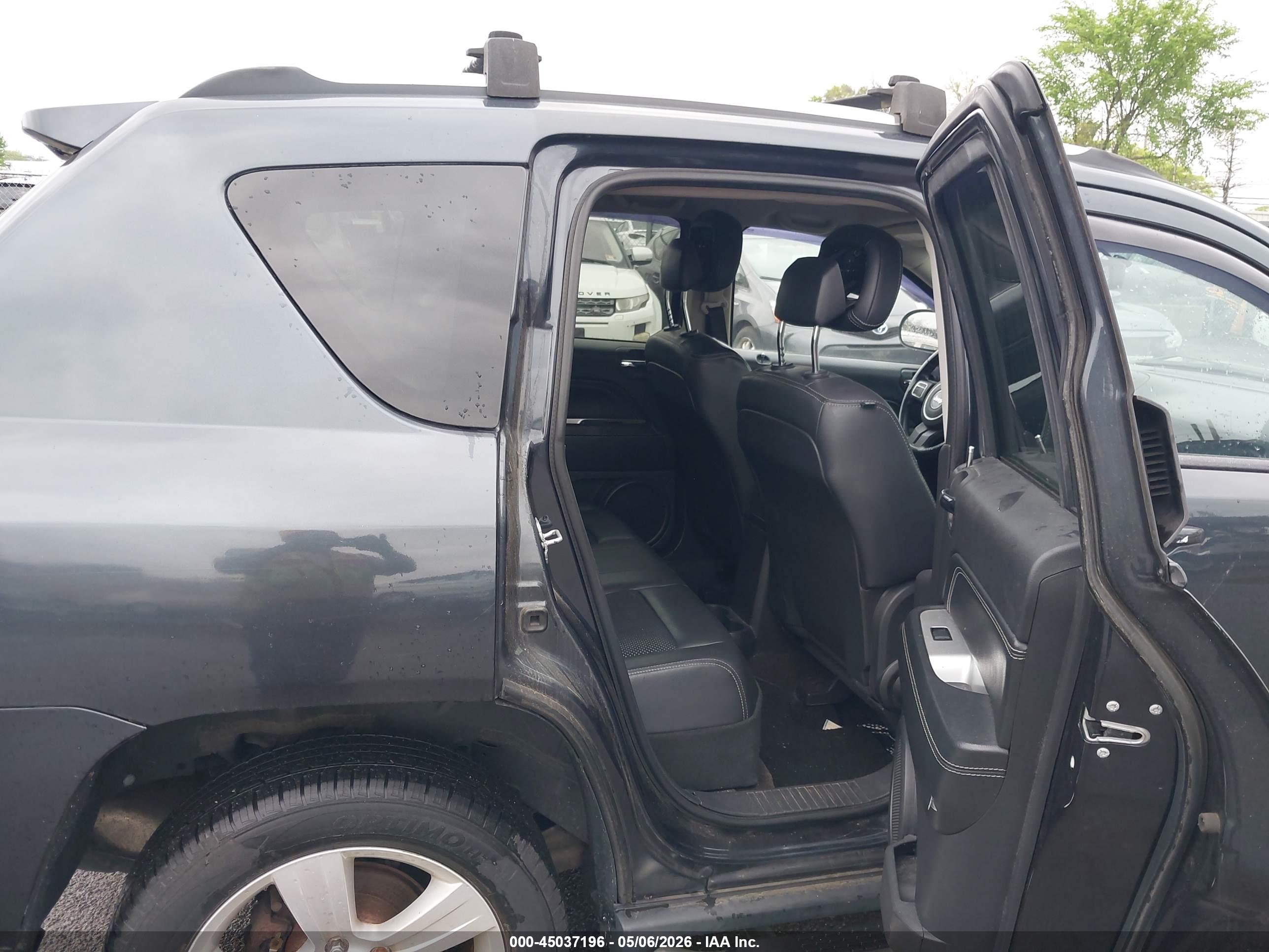 JEEP COMPASS image 8