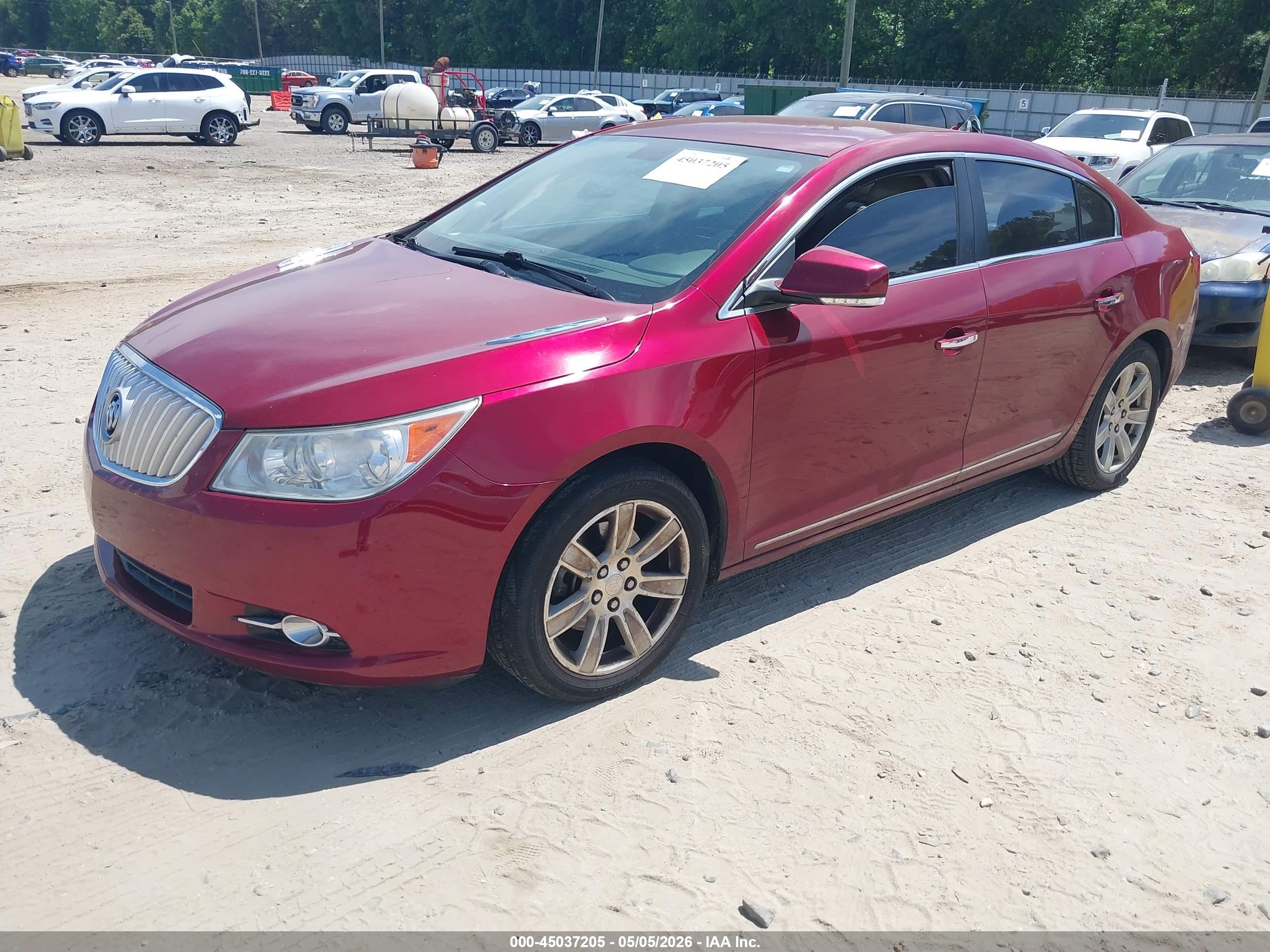 BUICK LACROSSE image 2