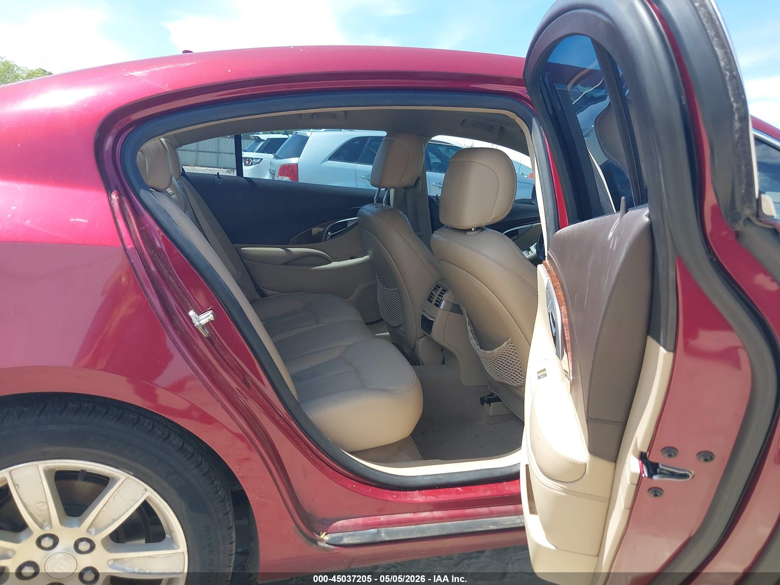 BUICK LACROSSE image 8