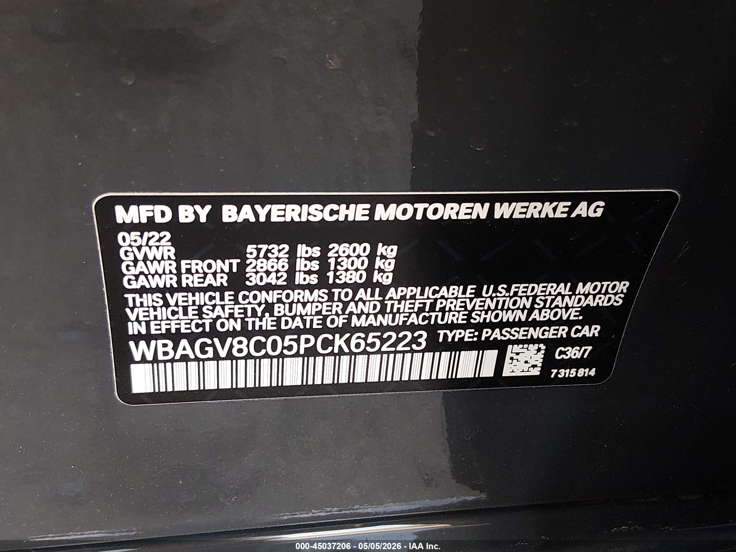 BMW M850I image 9