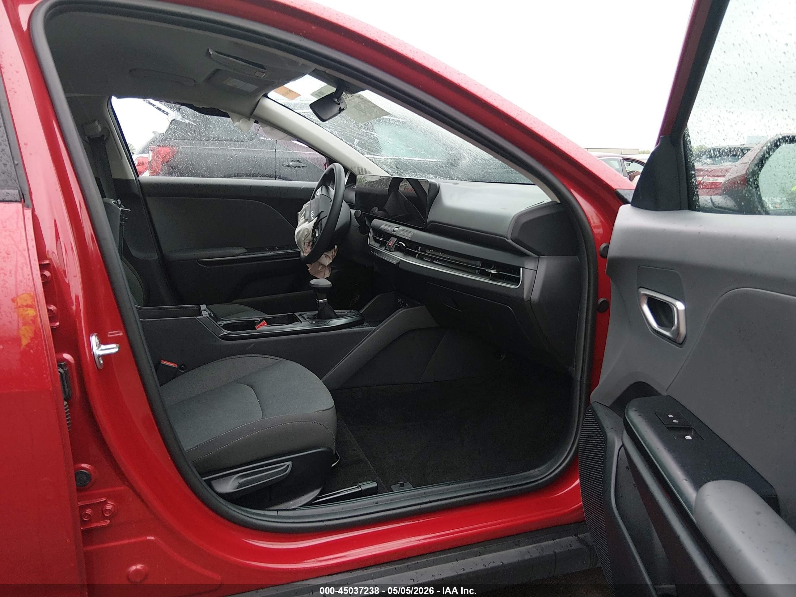 KIA K4 image 5
