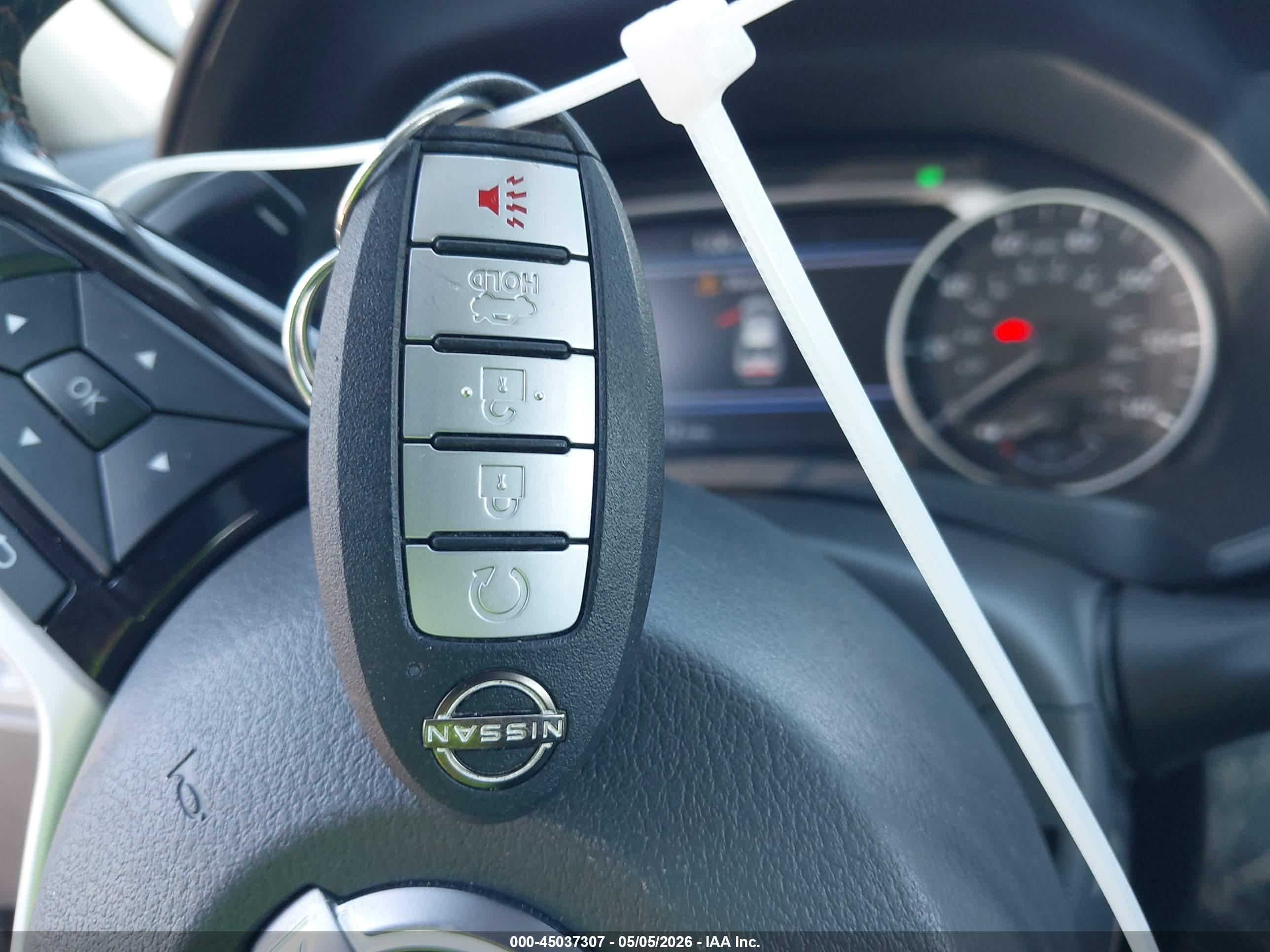 NISSAN ALTIMA image 11