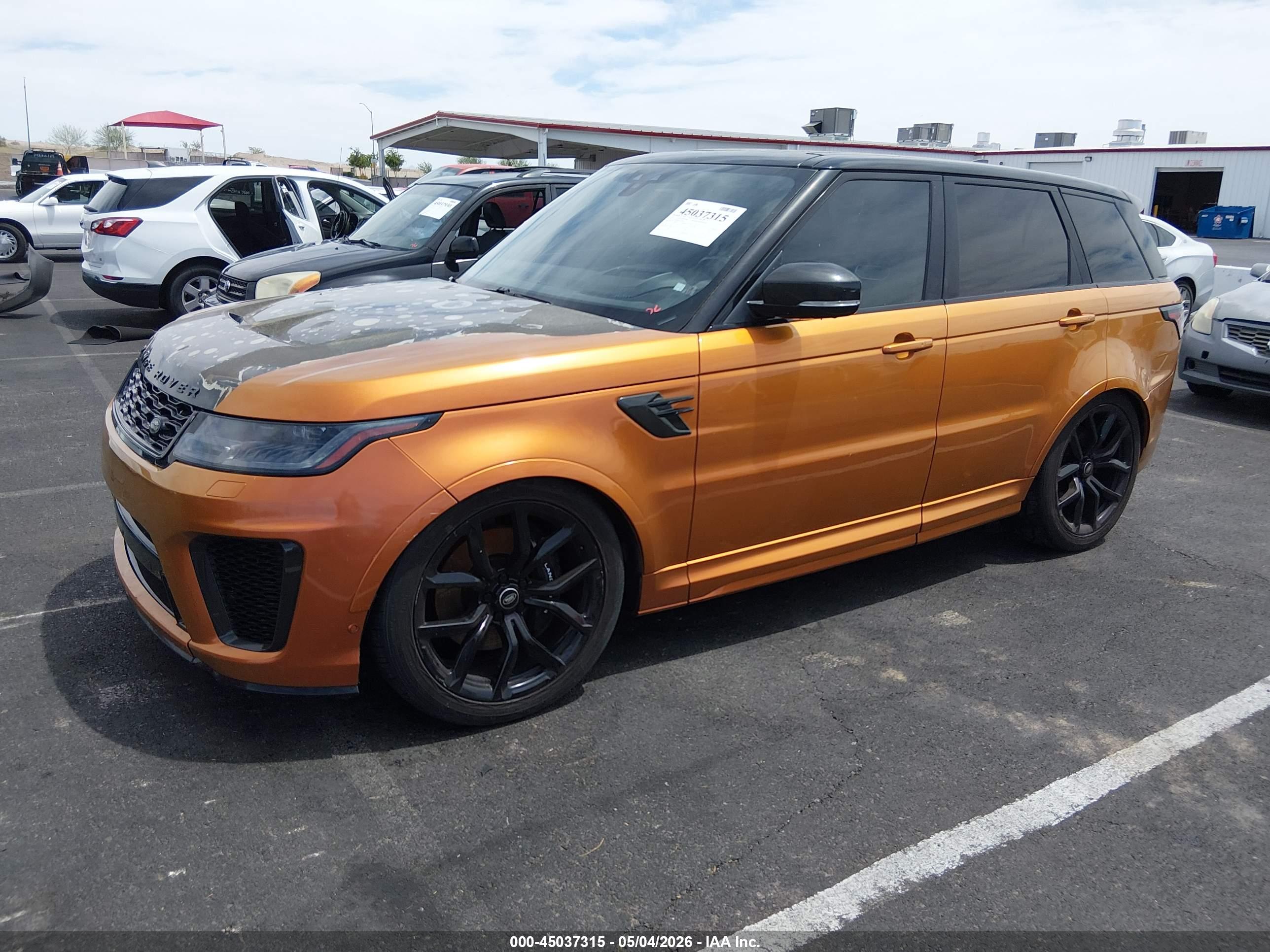 LAND ROVER image 2