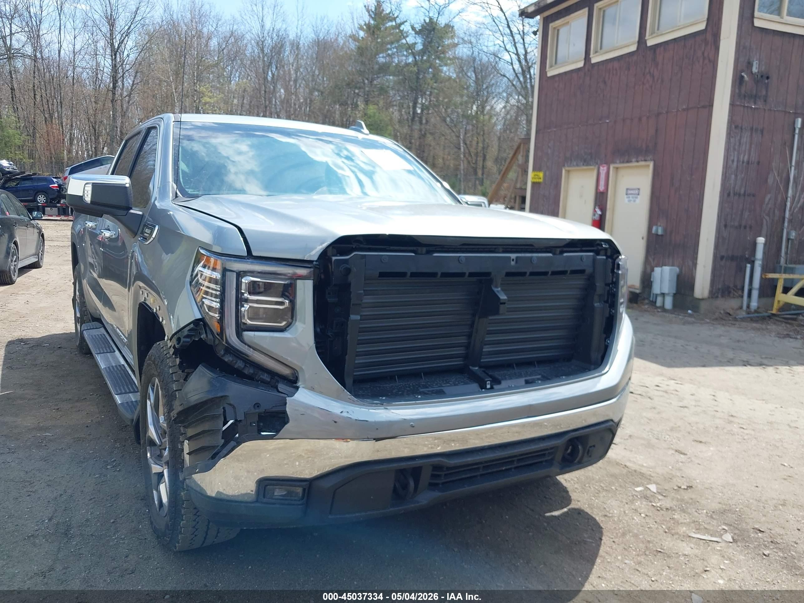 GMC SIERRA image 6