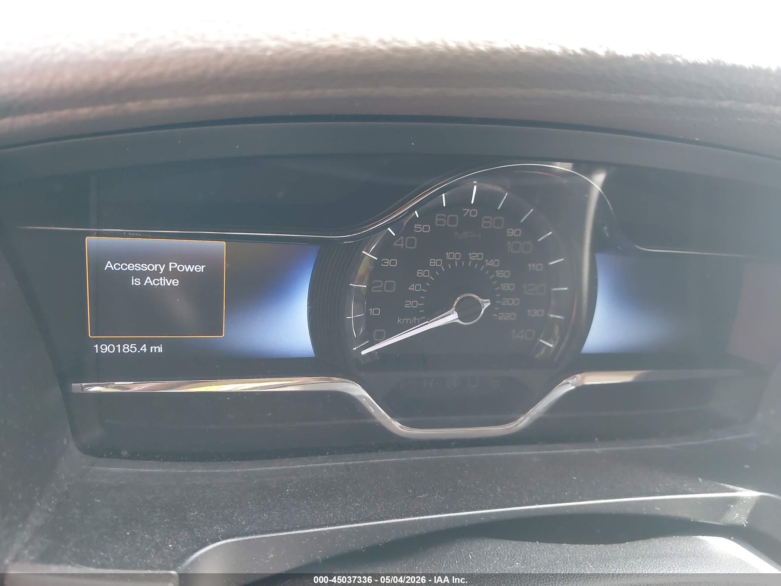 LINCOLN MKS image 7