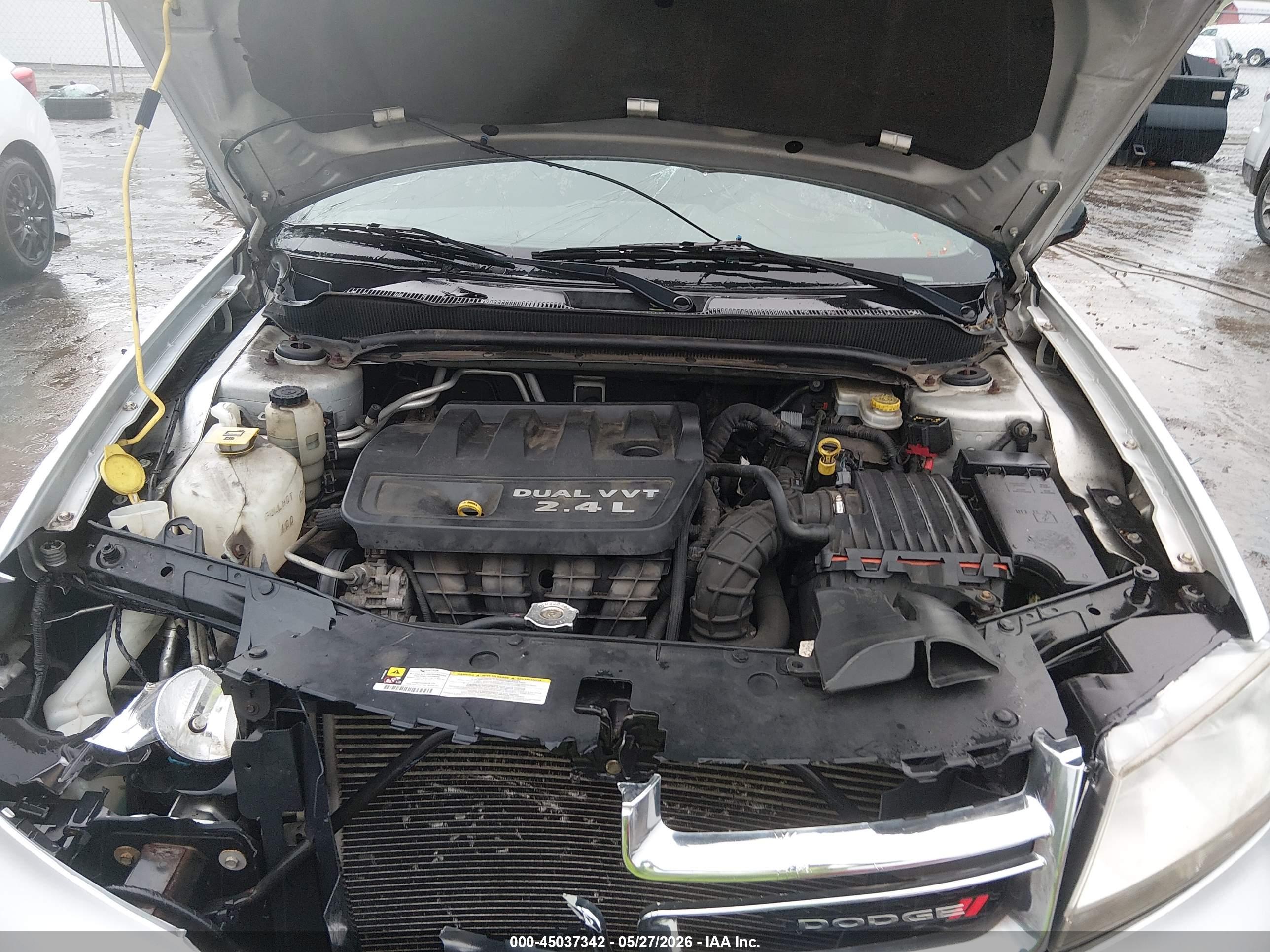 DODGE AVENGER image 10