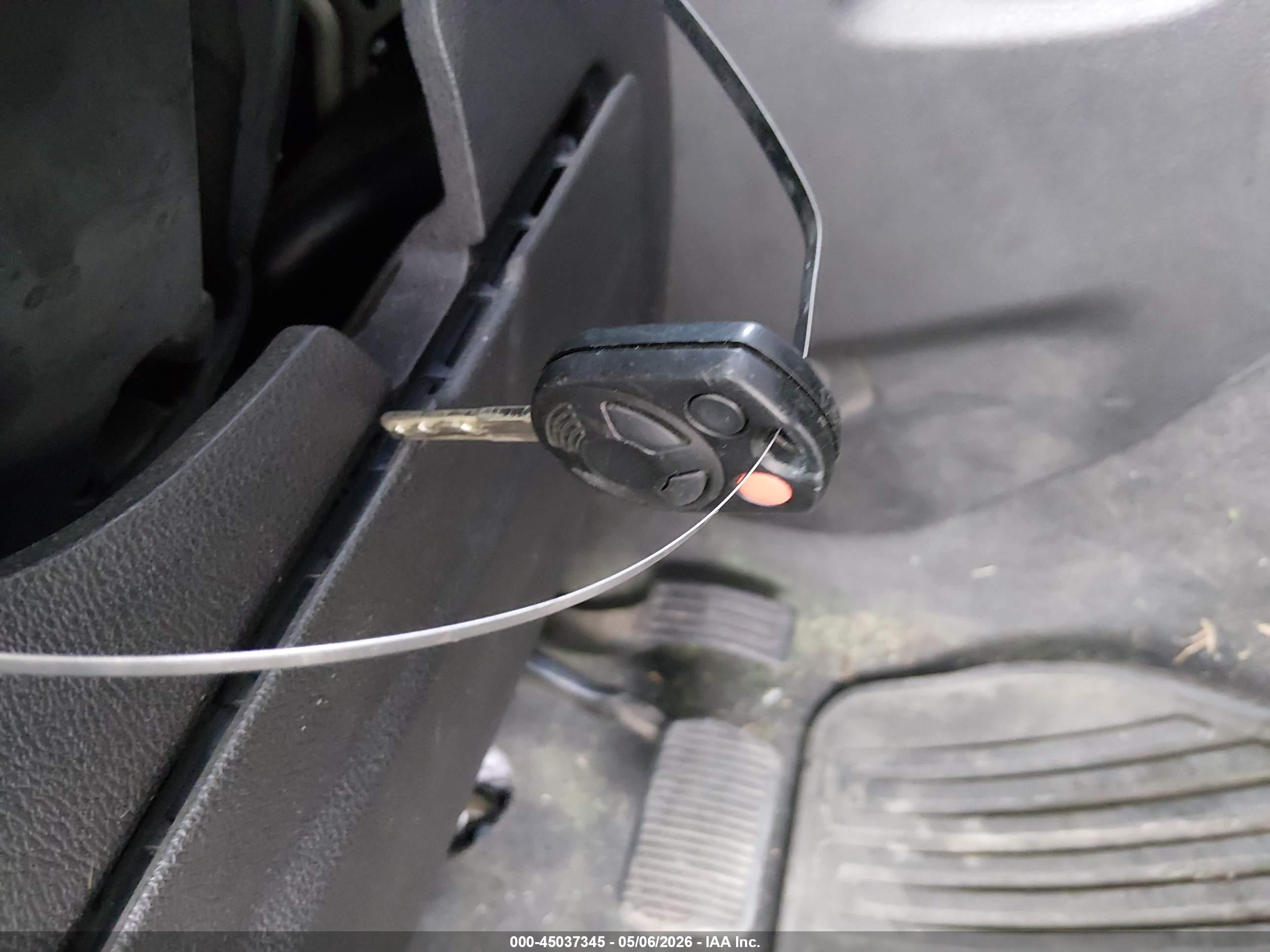FORD FOCUS image 11