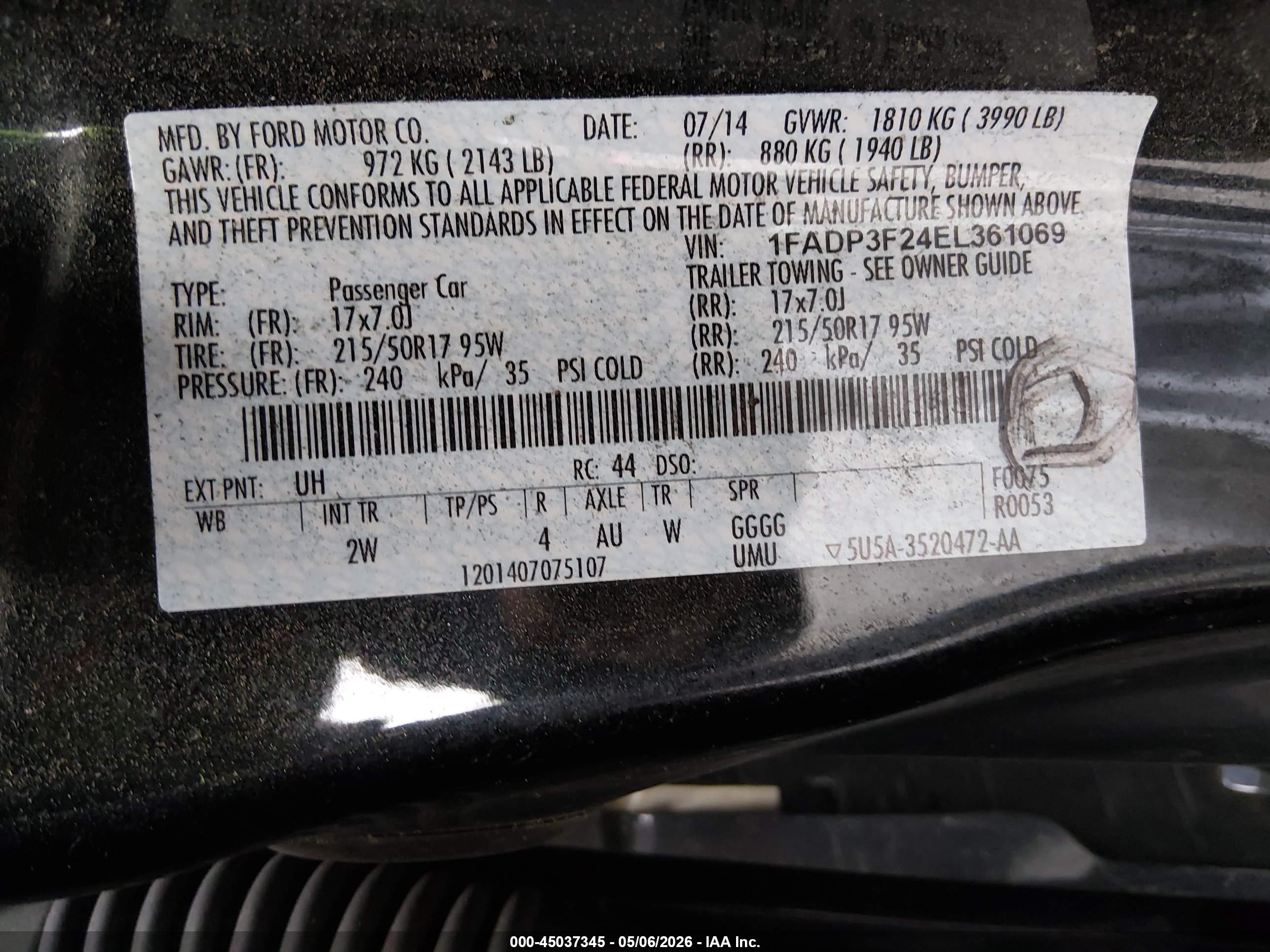 FORD FOCUS image 9