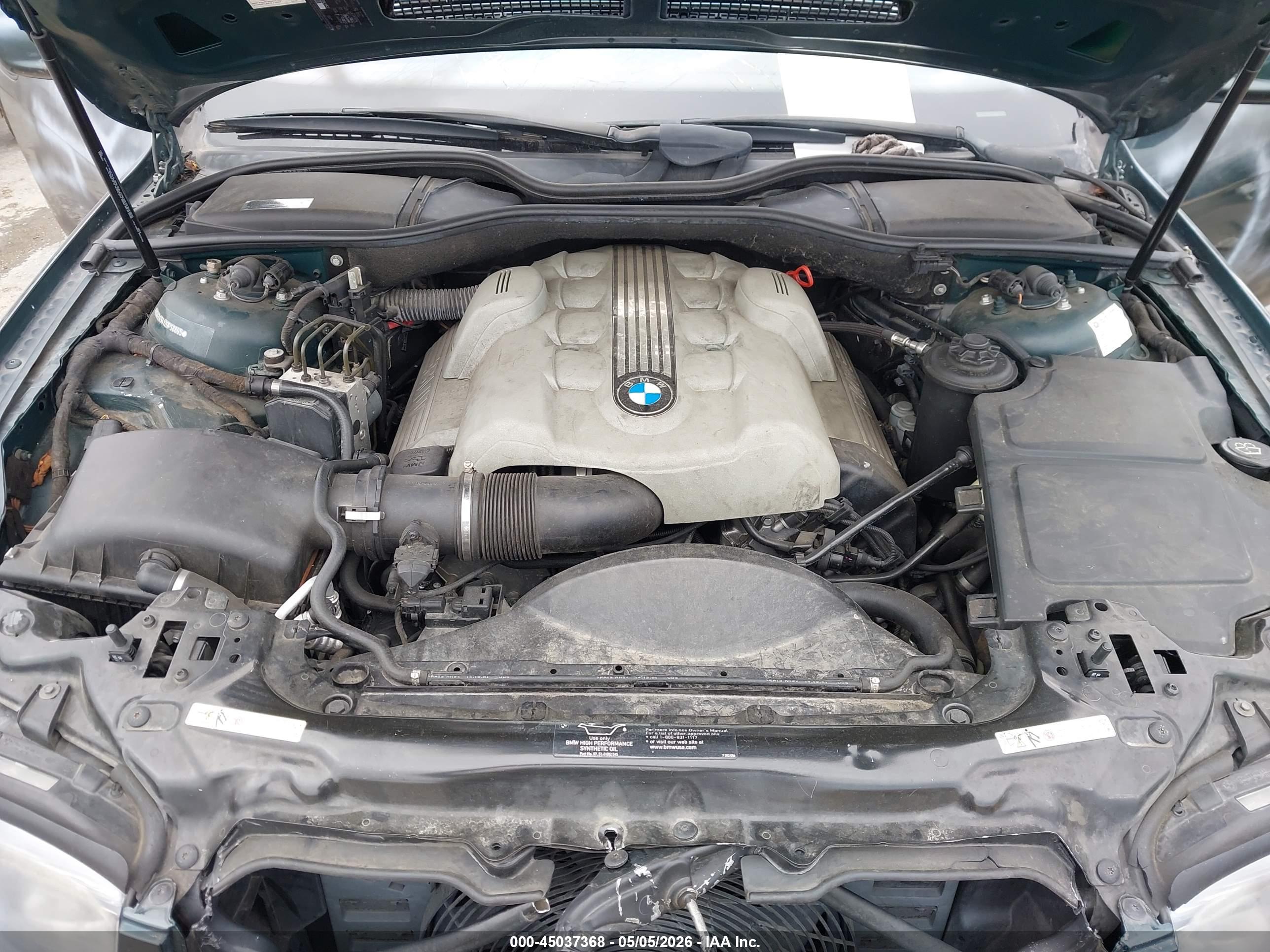BMW 745I image 10