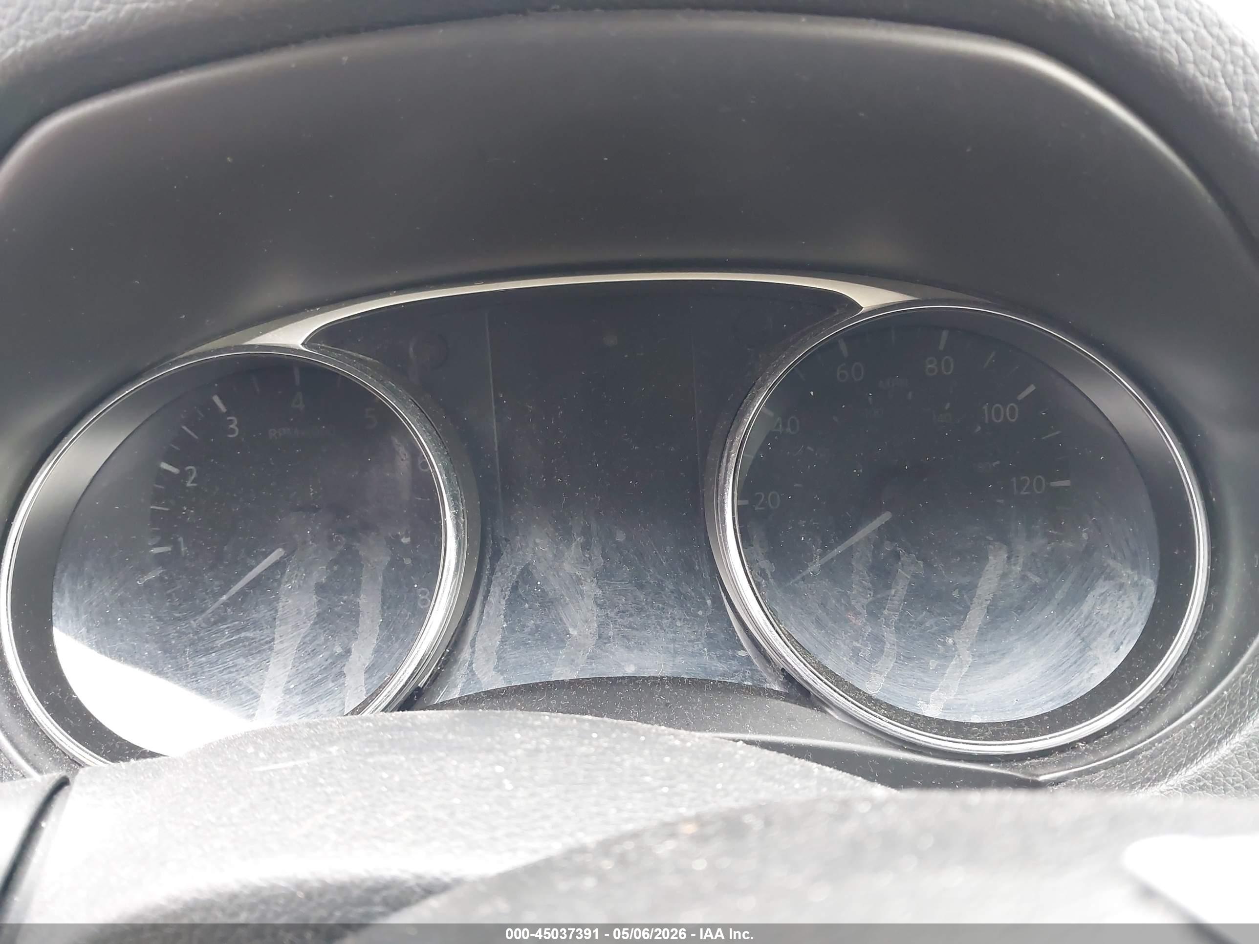 NISSAN ROGUE image 7