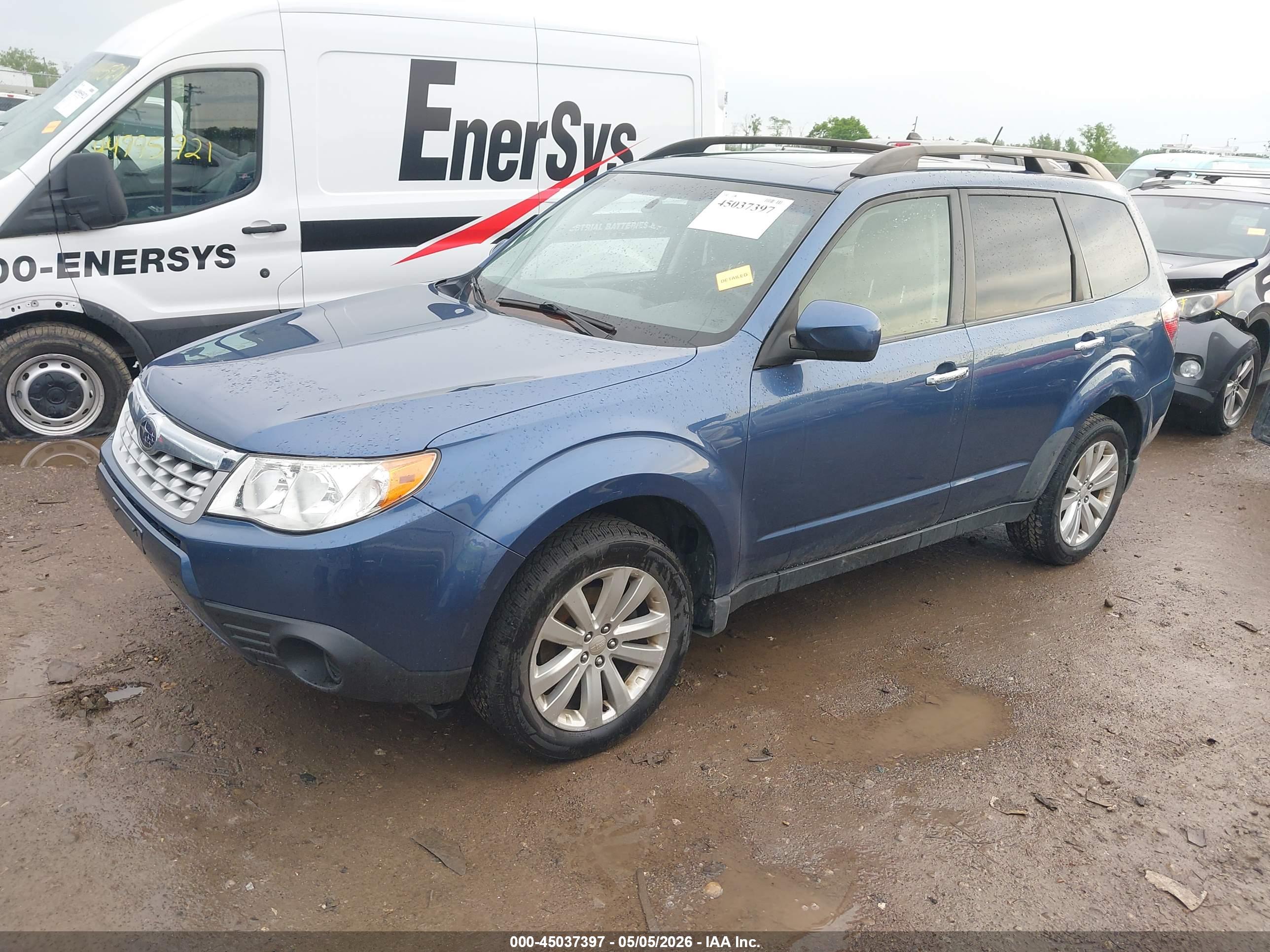 SUBARU FORESTER image 2