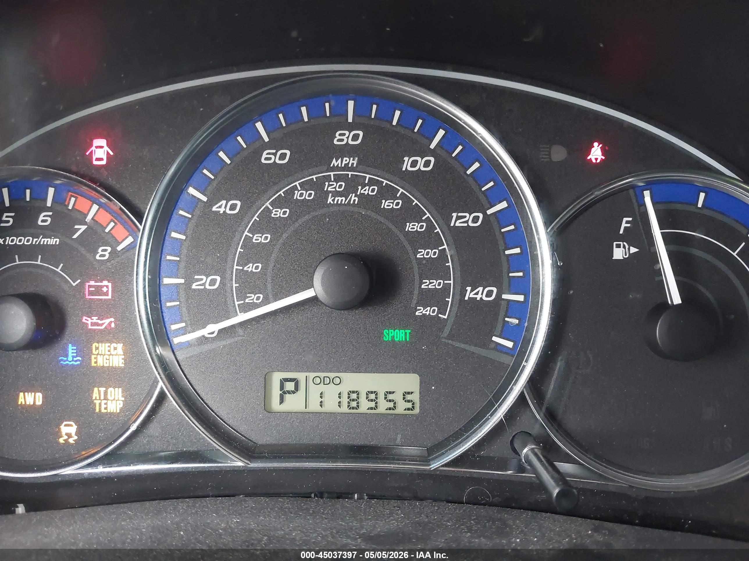 SUBARU FORESTER image 7