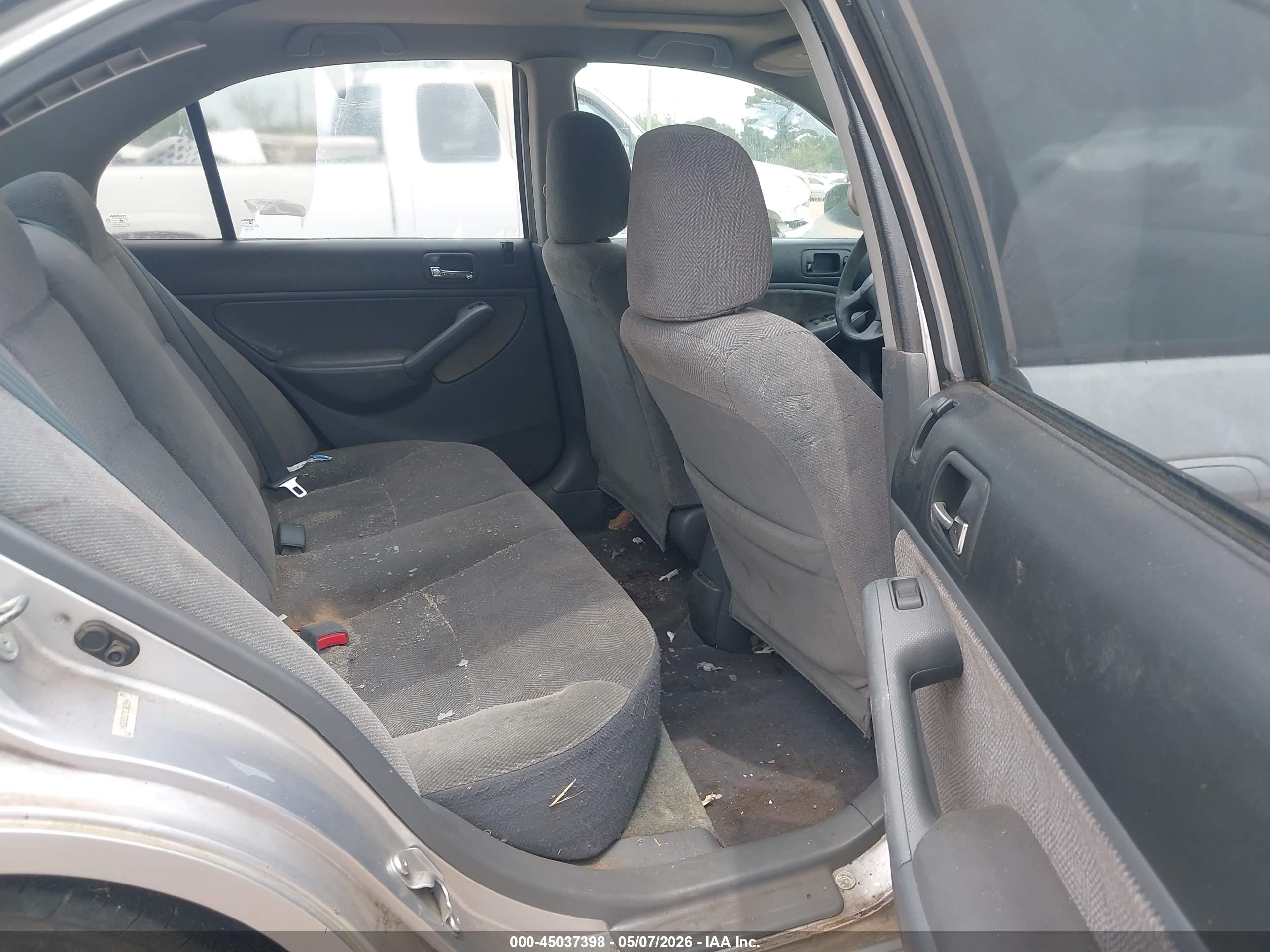 HONDA CIVIC image 8