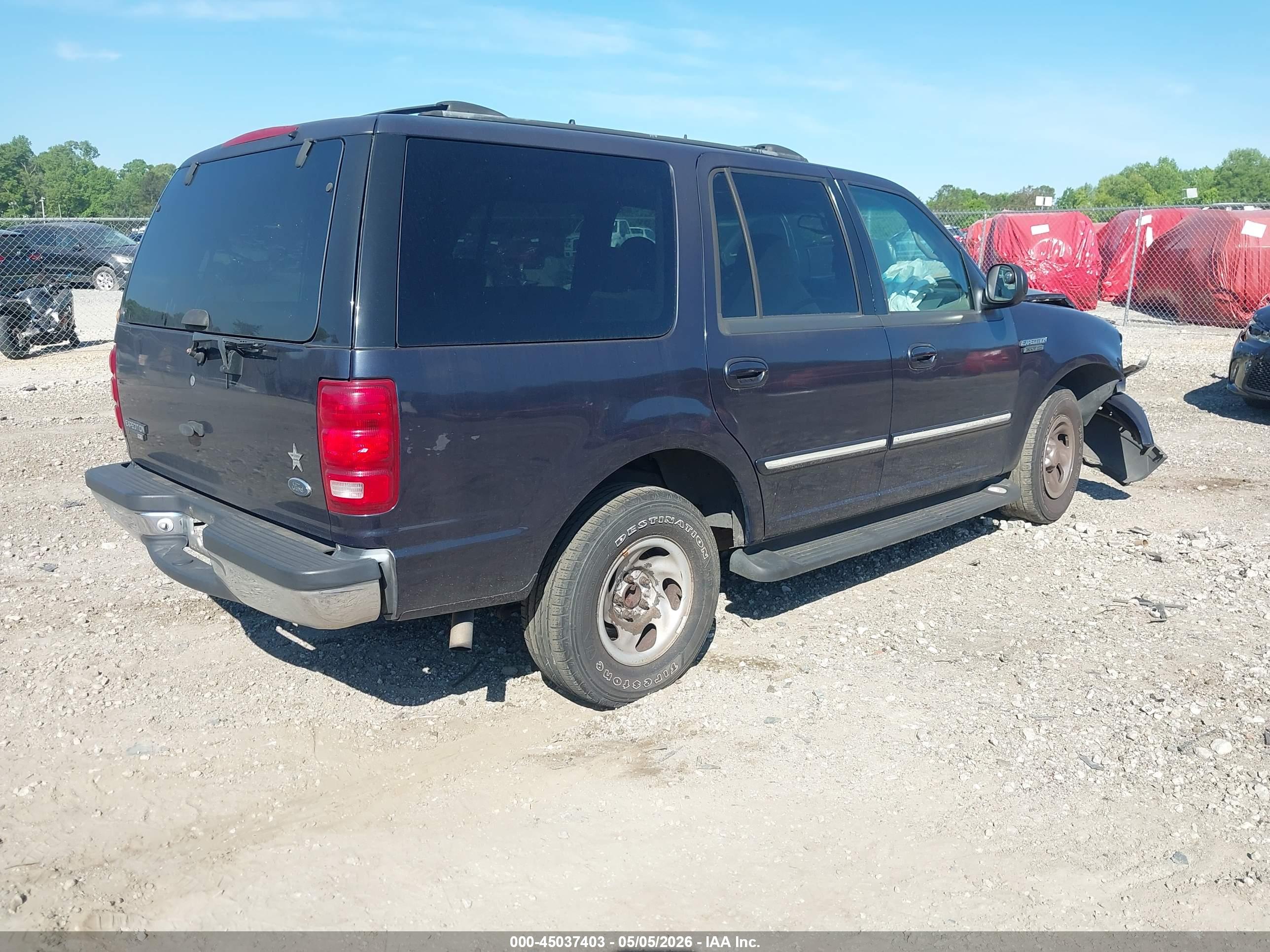 FORD EXPEDITION image 4