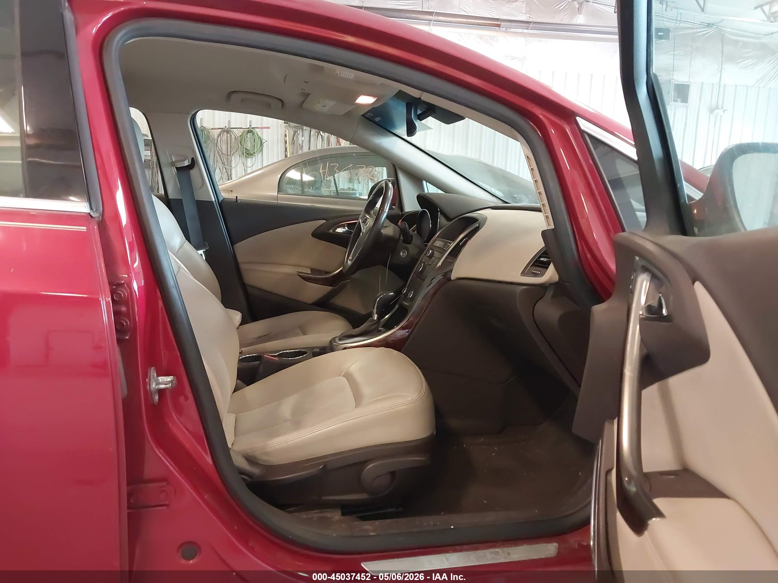 BUICK VERANO image 5