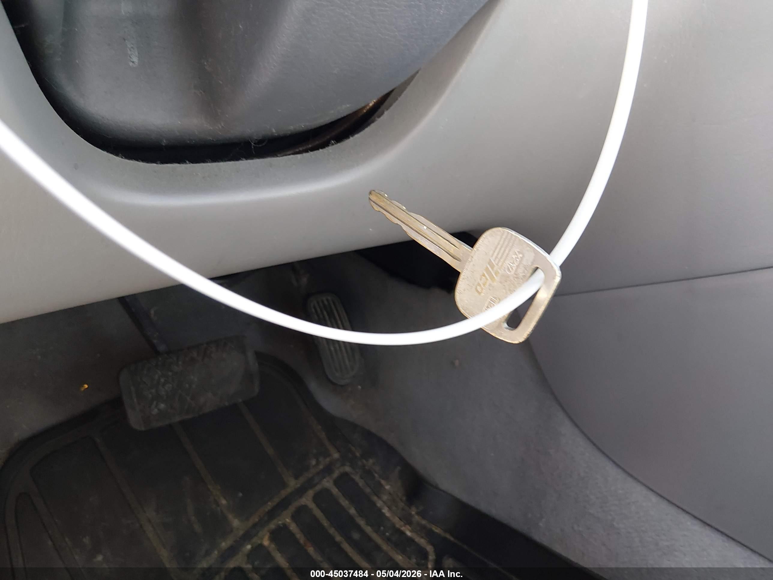 TOYOTA COROLLA image 11