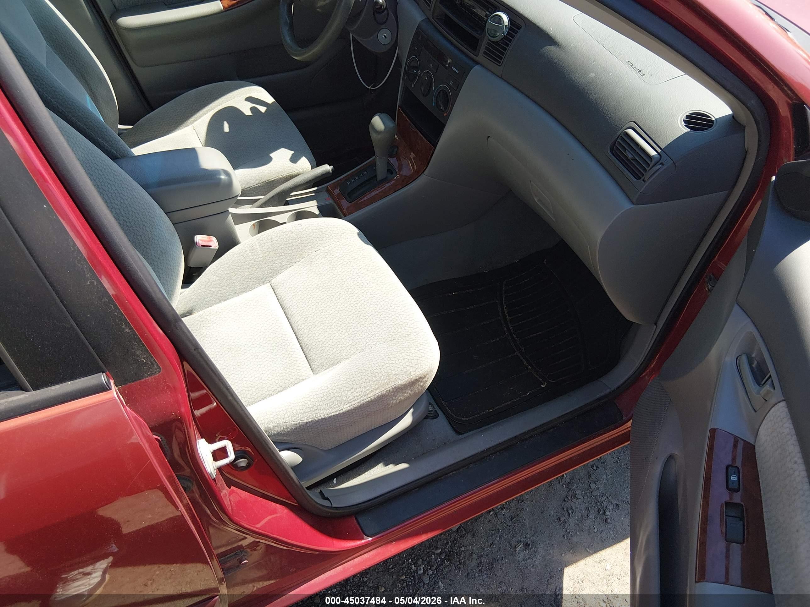 TOYOTA COROLLA image 5