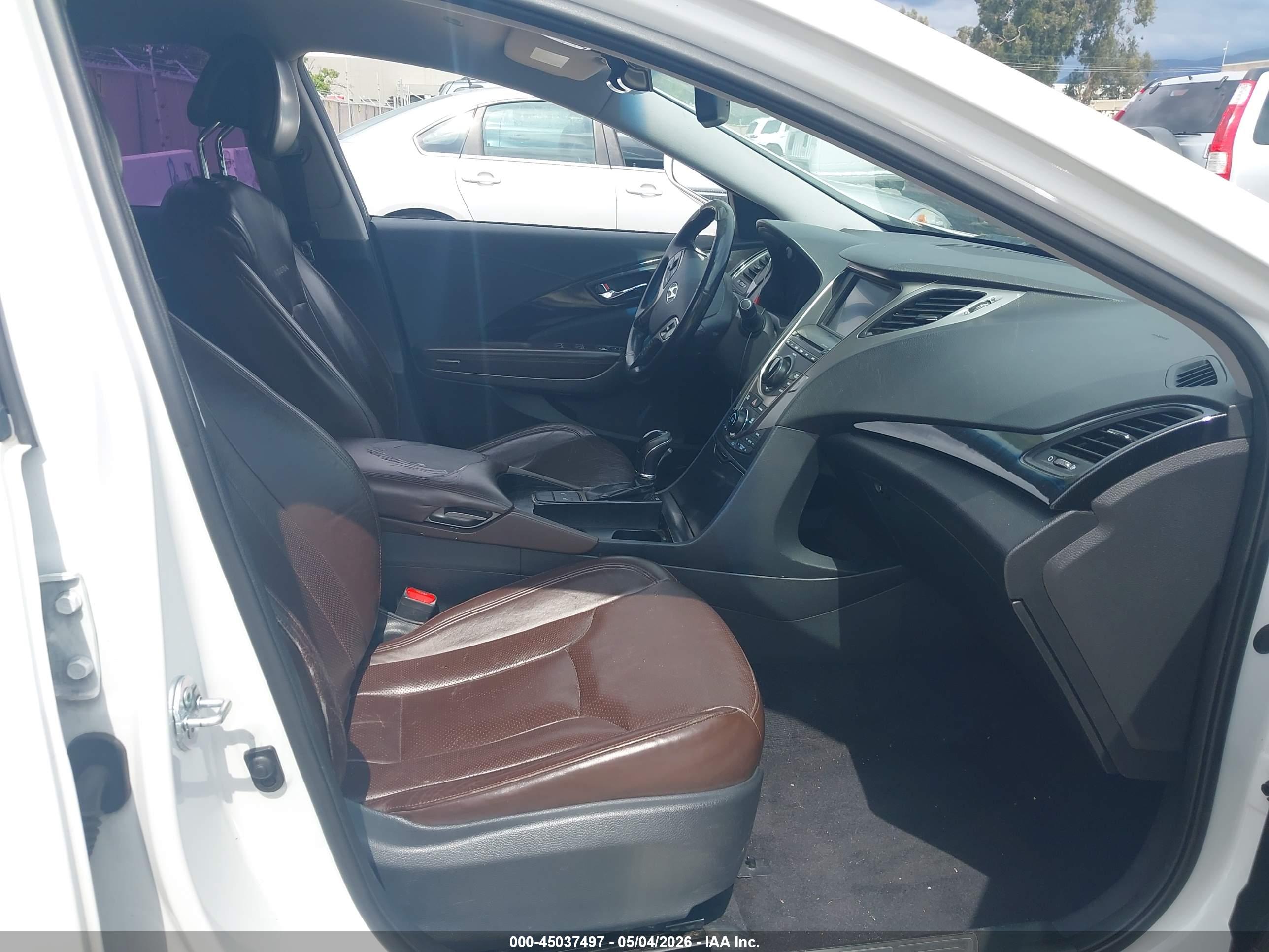 HYUNDAI AZERA image 5