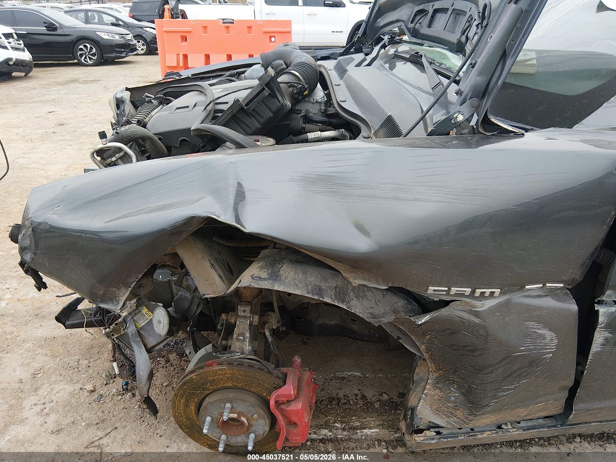 CHEVROLET CAMARO image 6