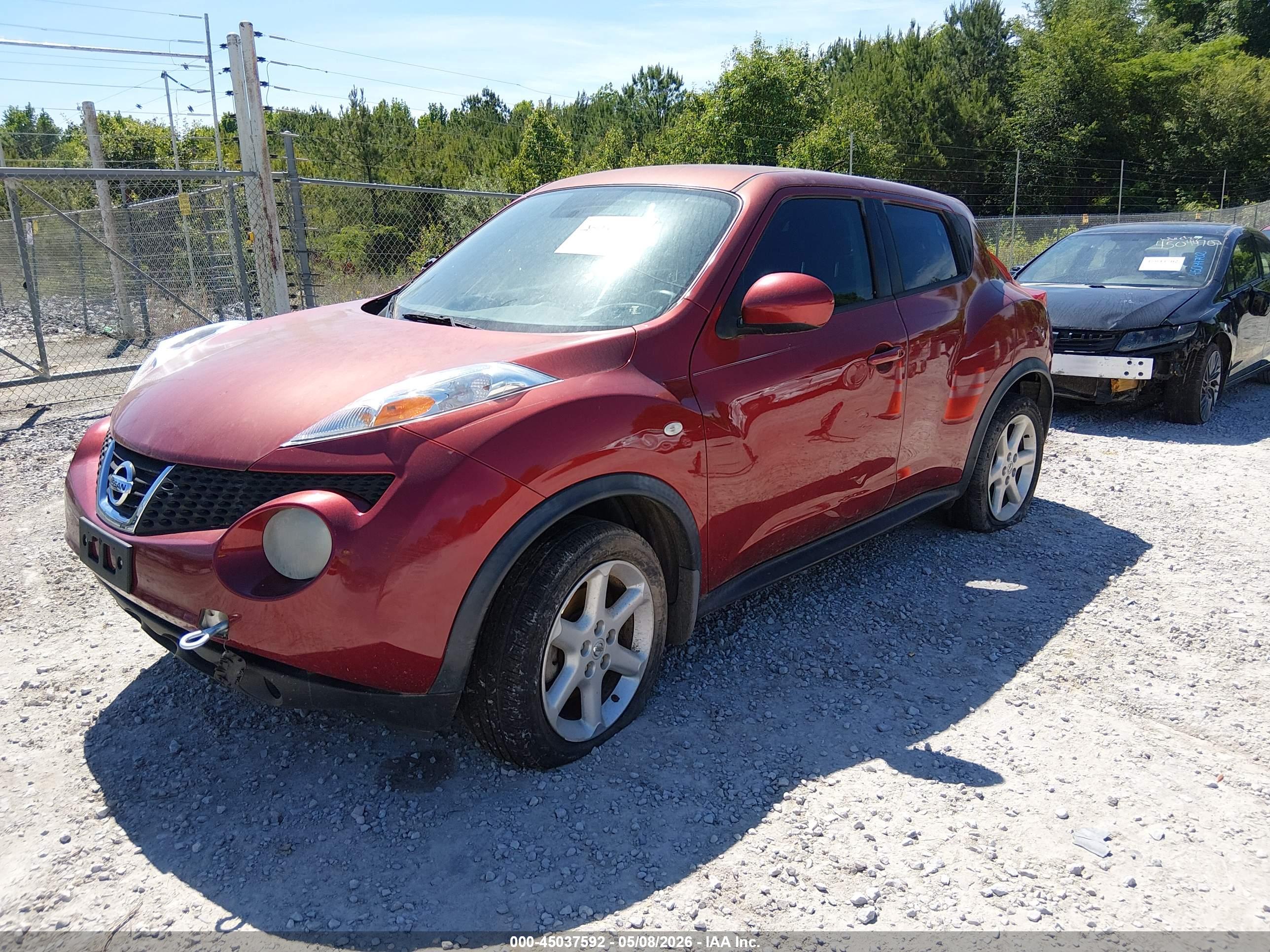 NISSAN JUKE image 2