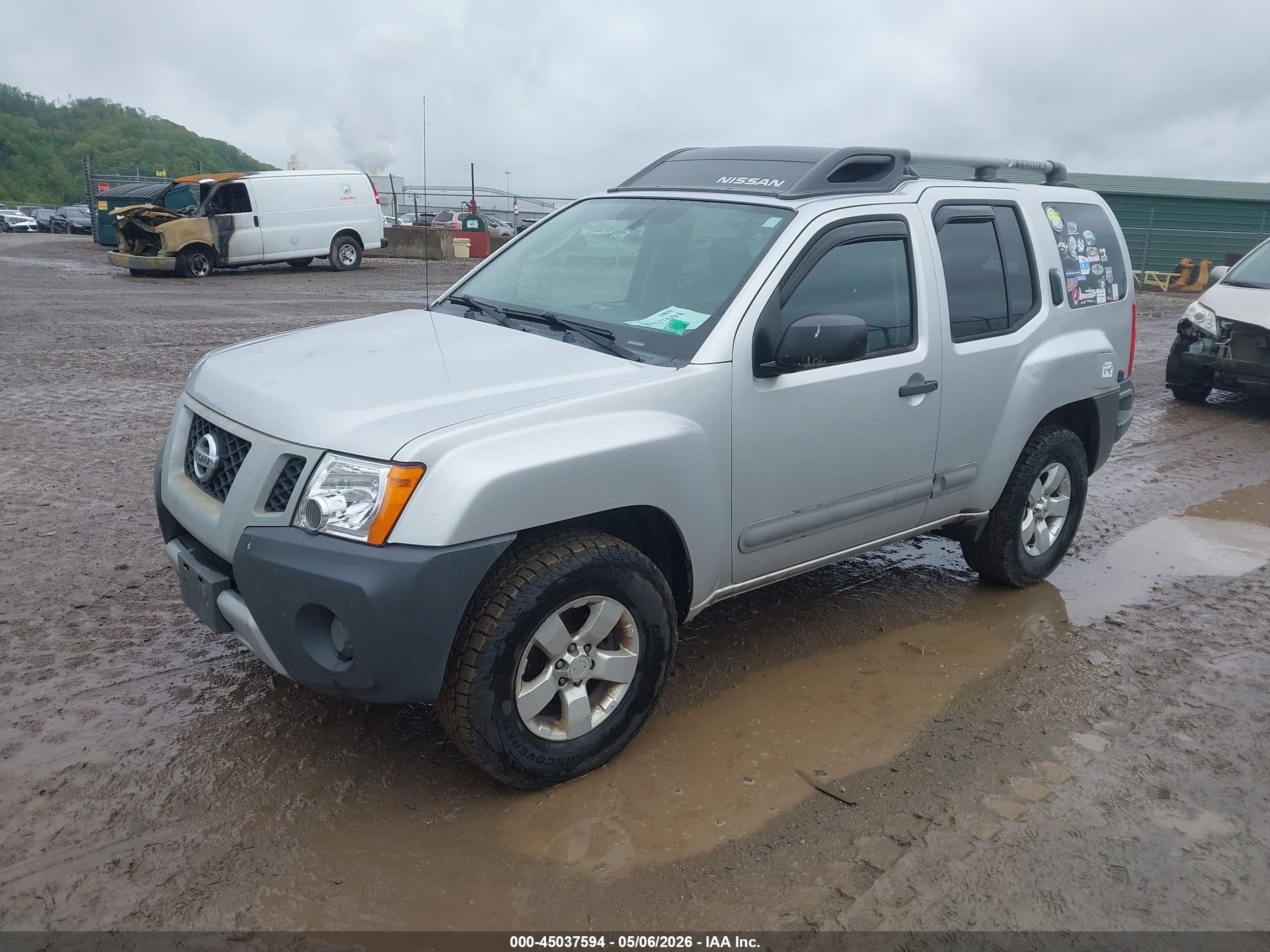 NISSAN XTERRA image 2