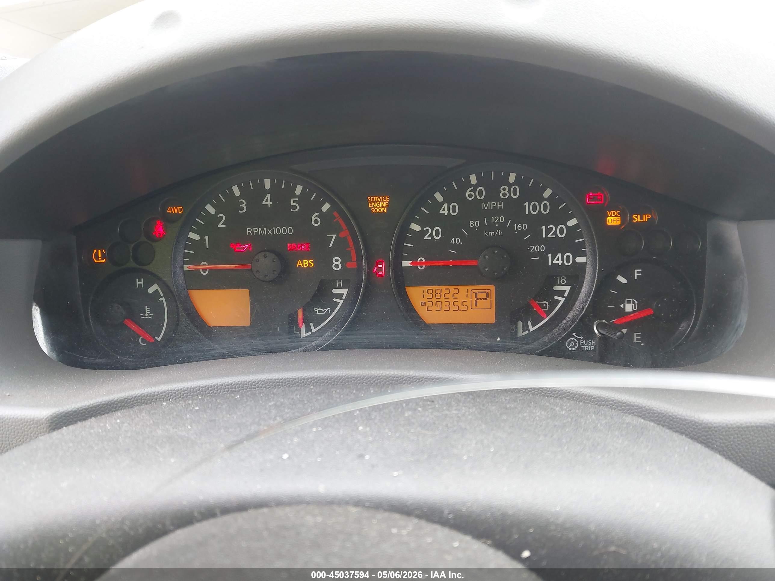 NISSAN XTERRA image 7