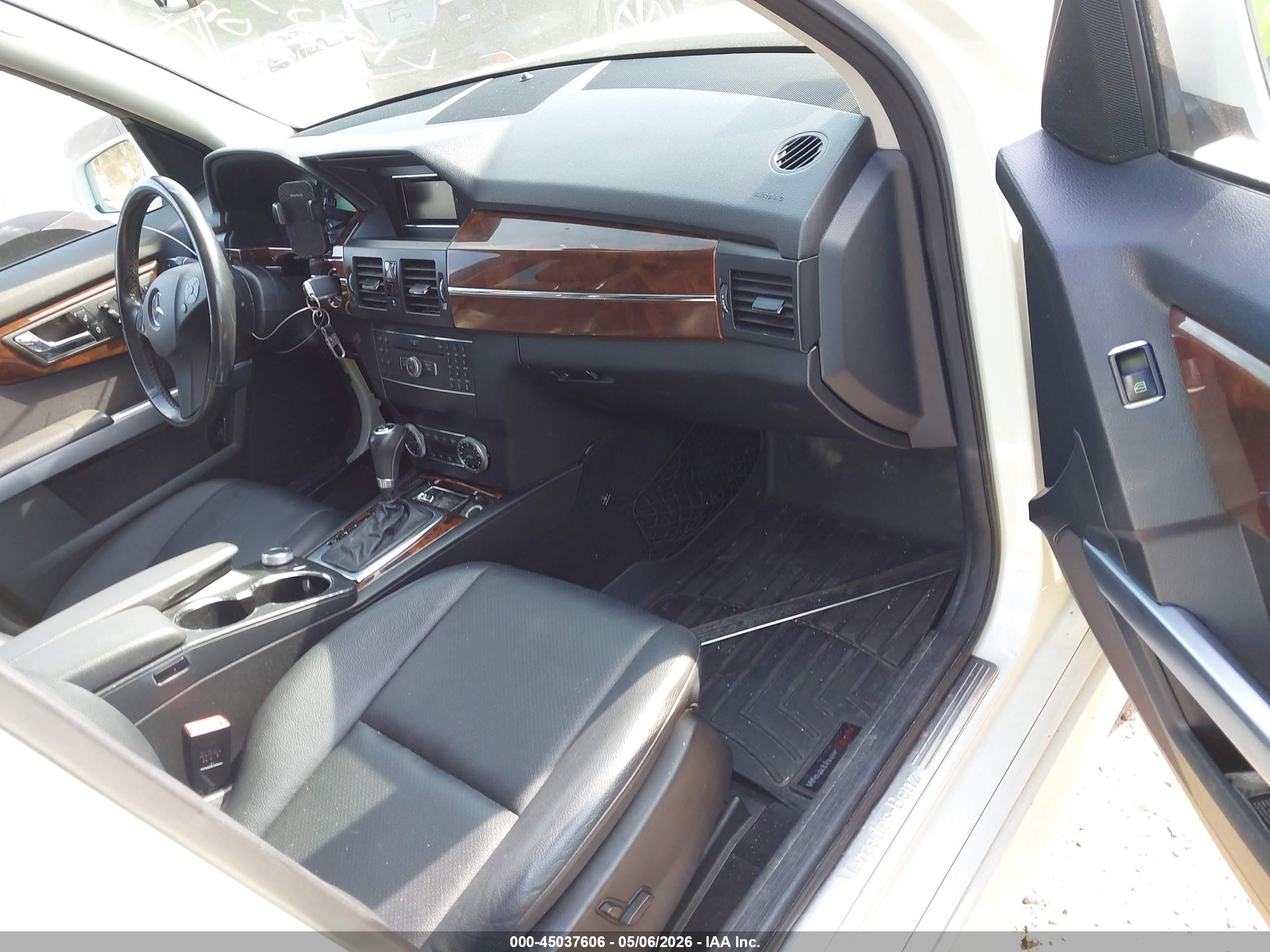 MERCEDES-BENZ GLK image 5