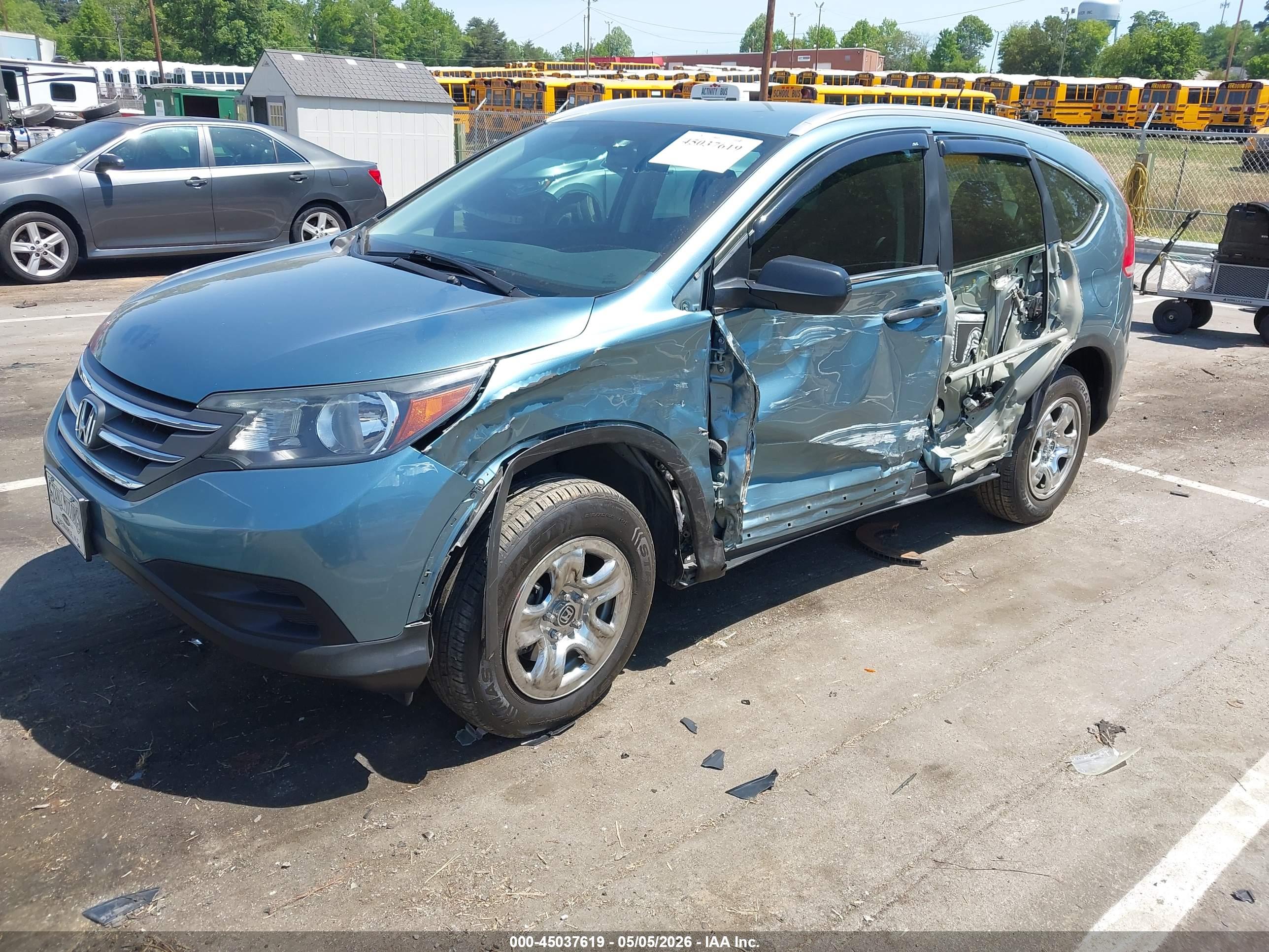 HONDA CR-V image 2