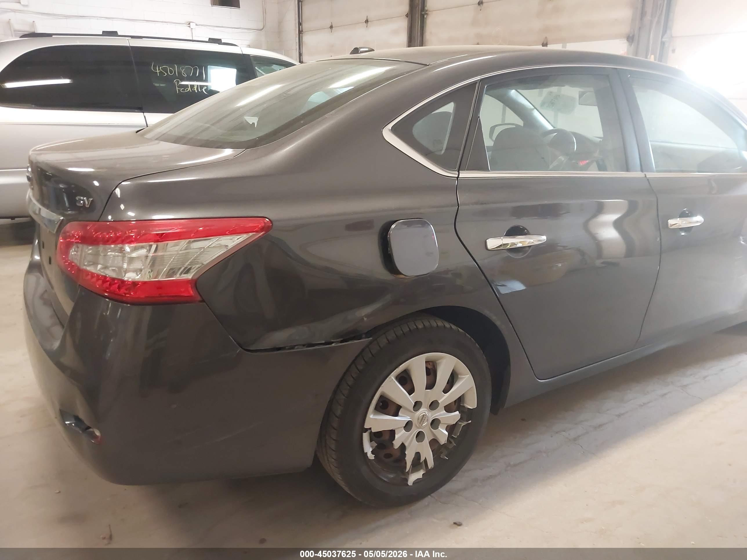 NISSAN SENTRA image 6