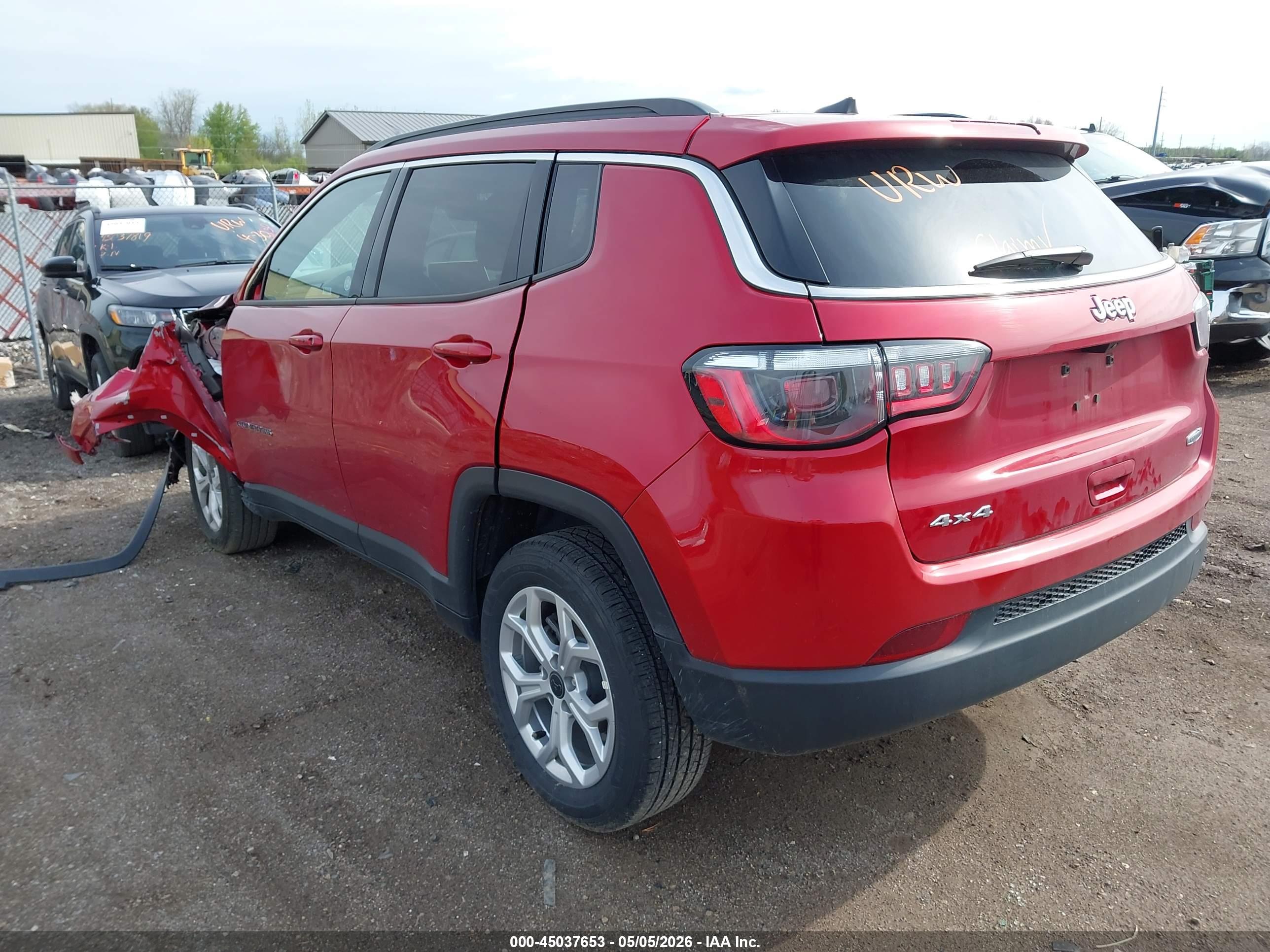 JEEP COMPASS image 3