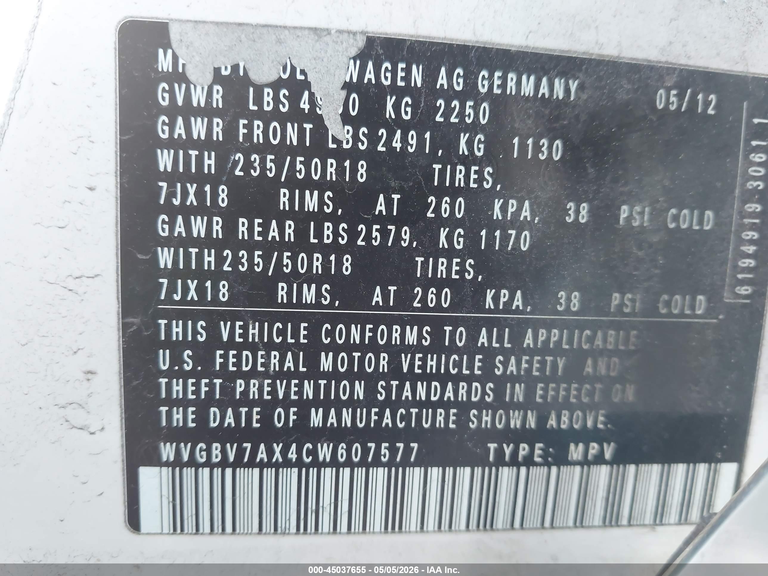 VOLKSWAGEN TIGUAN image 9