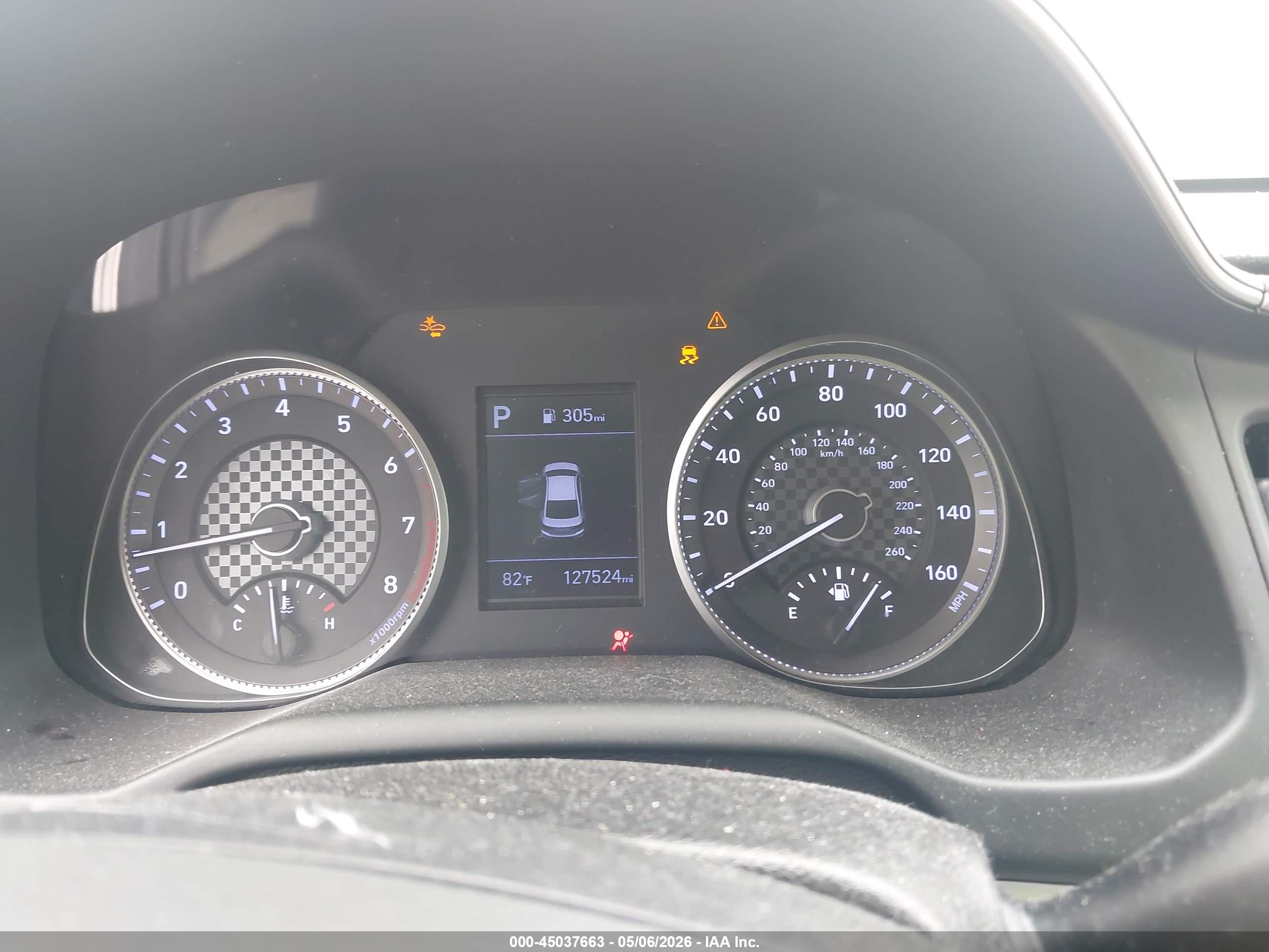 HYUNDAI ELANTRA image 7