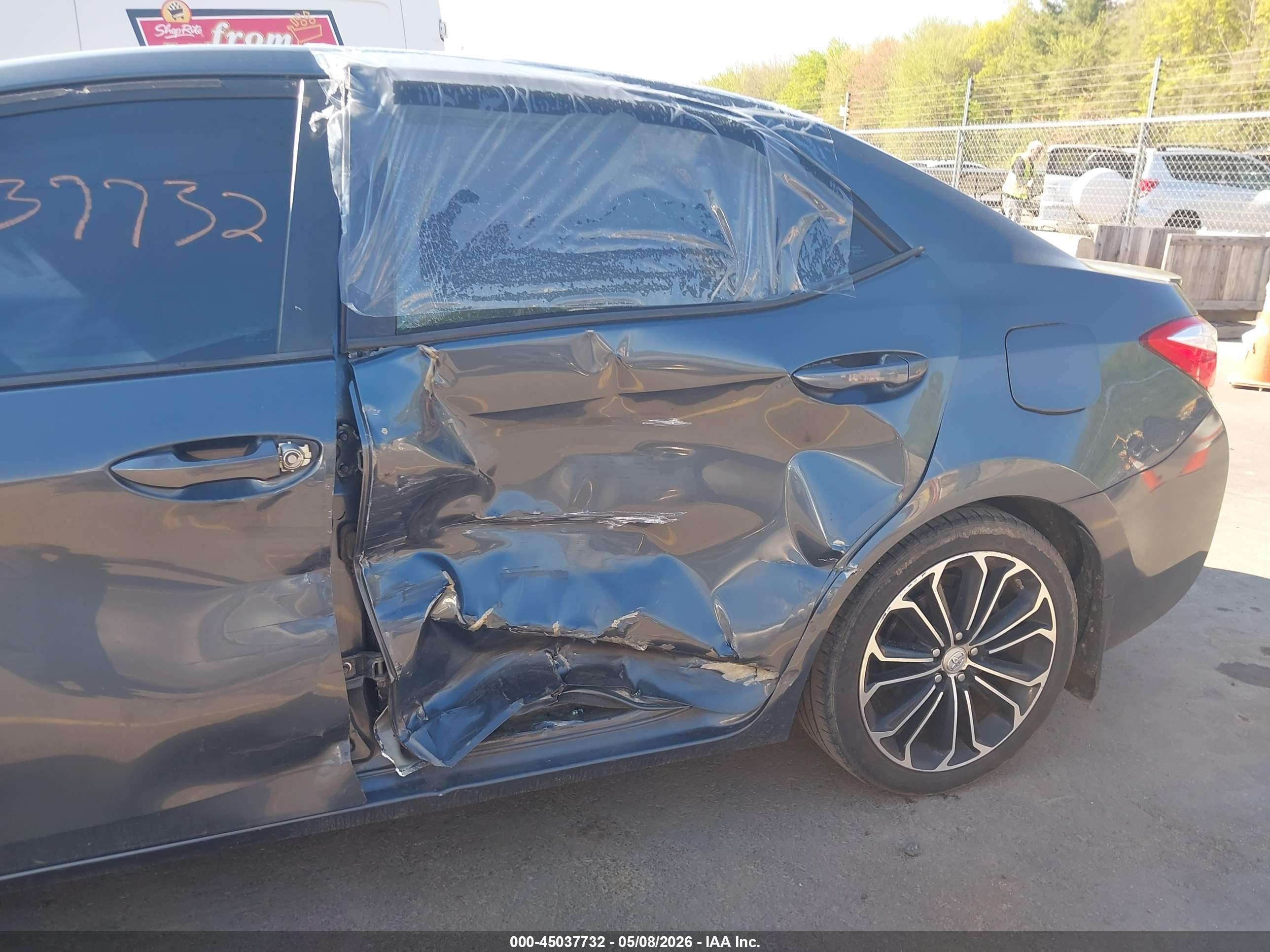 TOYOTA COROLLA image 6