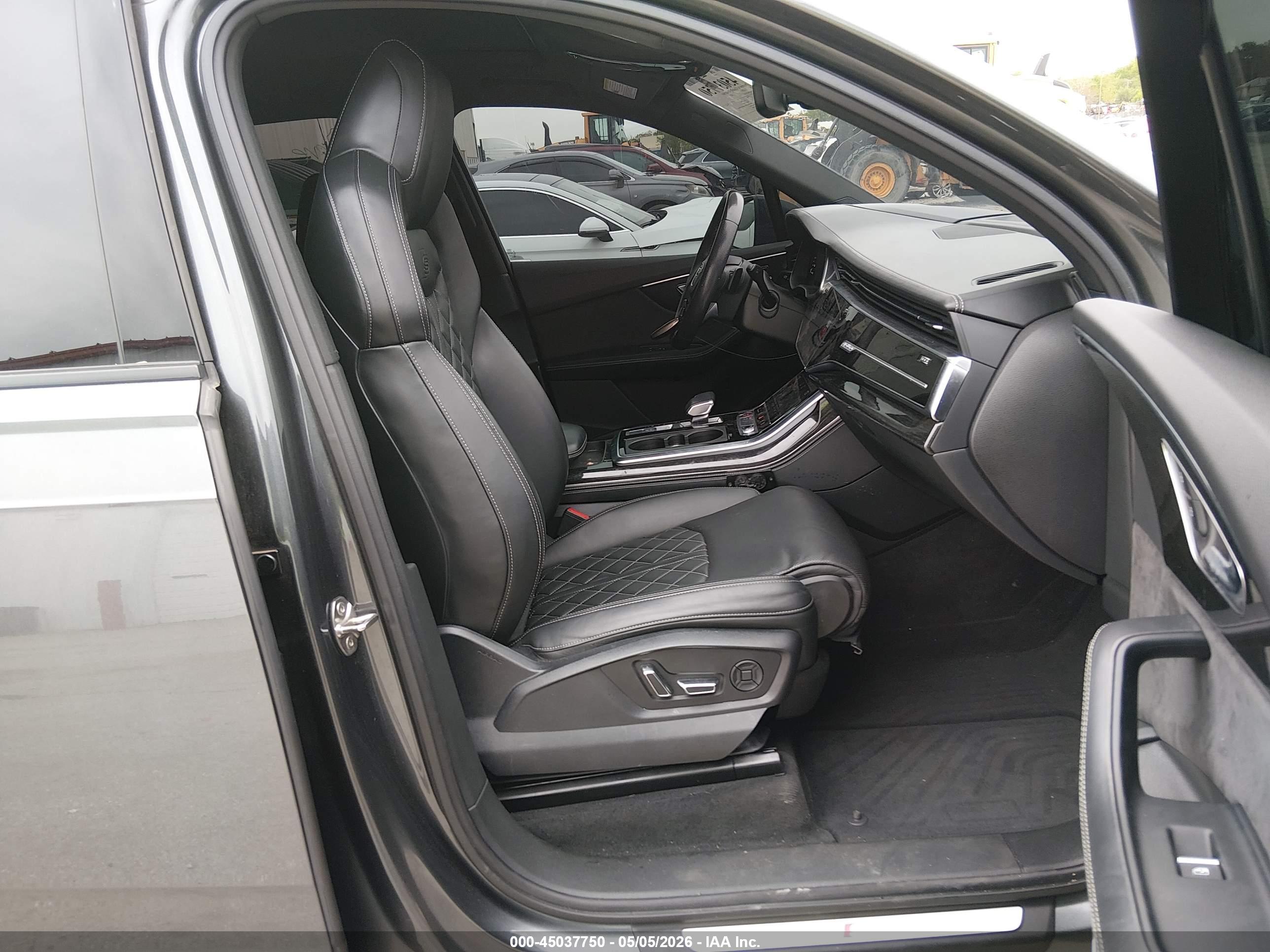 AUDI SQ7 image 5
