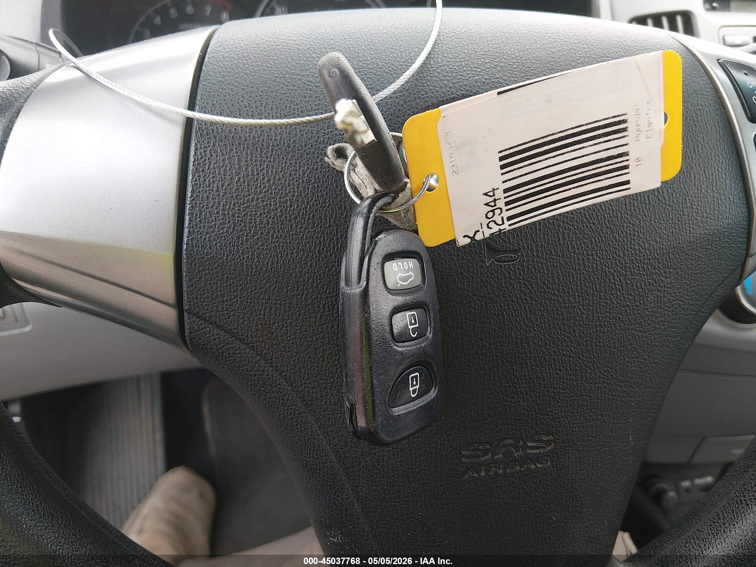 HYUNDAI ELANTRA image 11