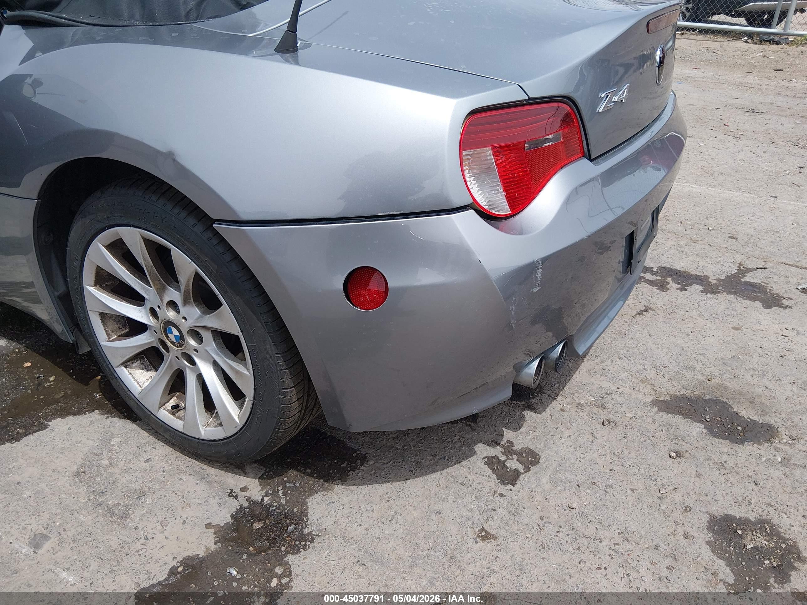BMW Z4 image 6